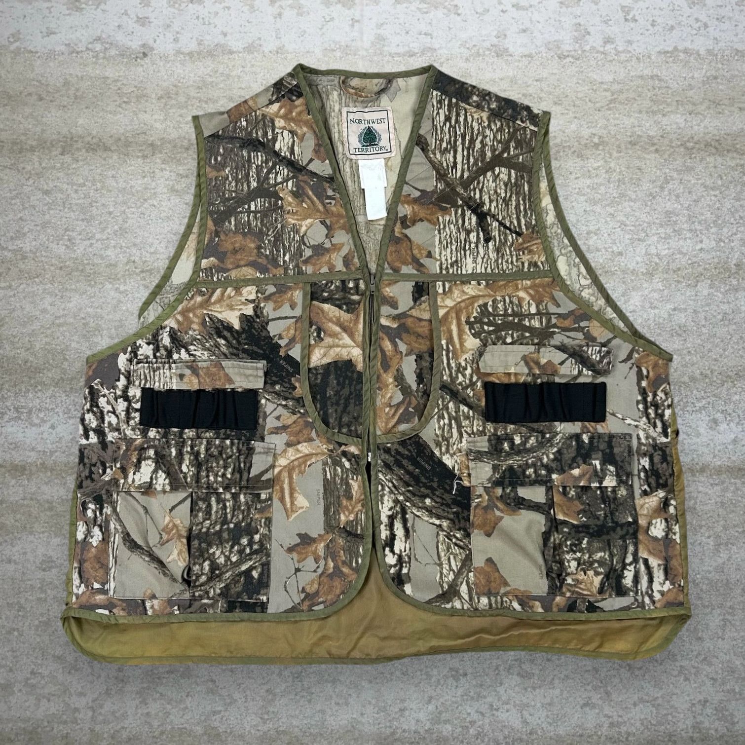Northwest Territory Vintage 90s Northwest Territory Vest Mens 2XL Hunting Camo Size US XXL / EU 58 / 5 - 1 Thumbnail