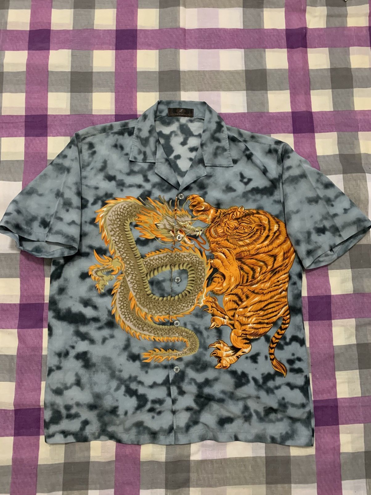Vintage Vintage Dragon Shirt Rare Size US M / EU 48-50 / 2 - 2 Thumbnail