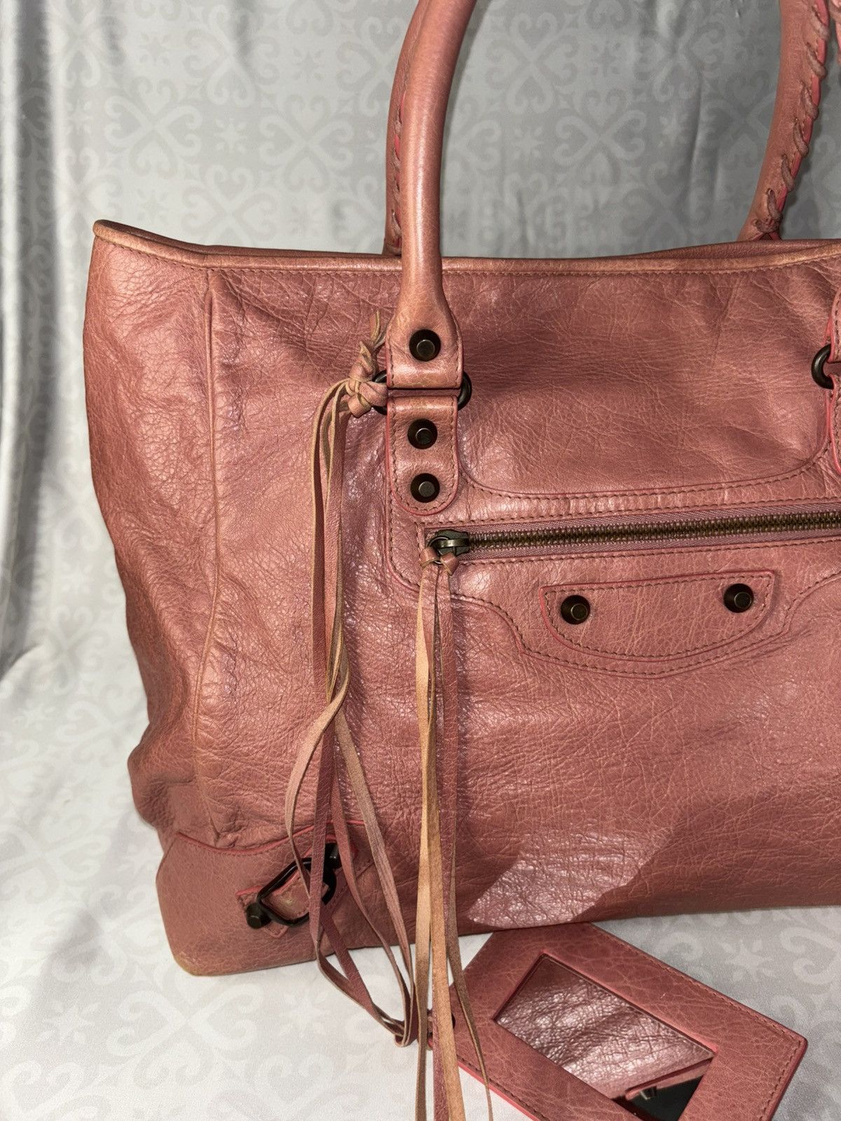 Balenciaga LAST DAY 4 THIS PRICE!! Balenciaga City Sakura Tote Bag Size ONE SIZE - 2 Thumbnail