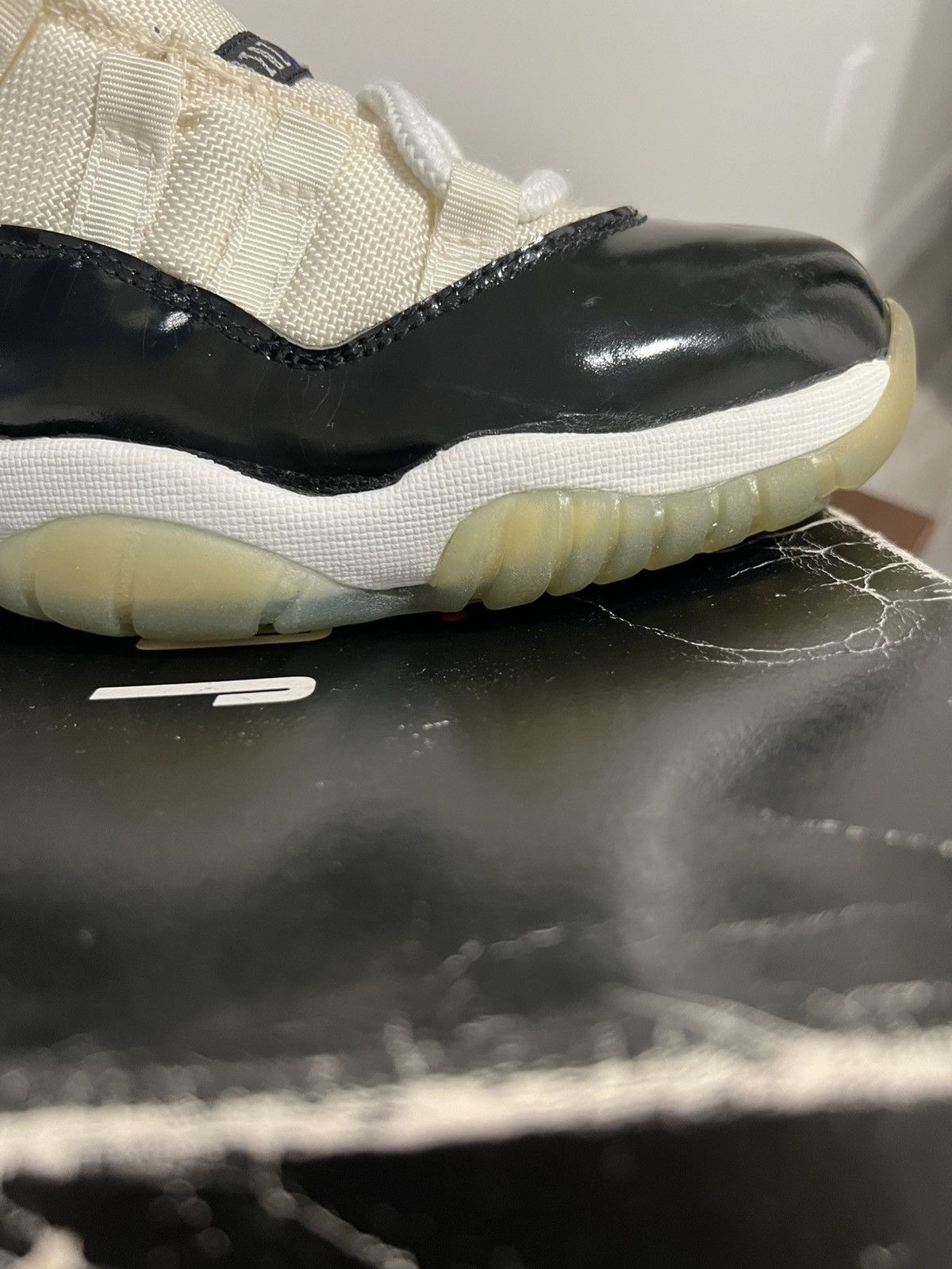 Jordan Brand Air Jordan 11 concord OG 1995 sz 8 Size US 8 / EU 41 - 18 Thumbnail