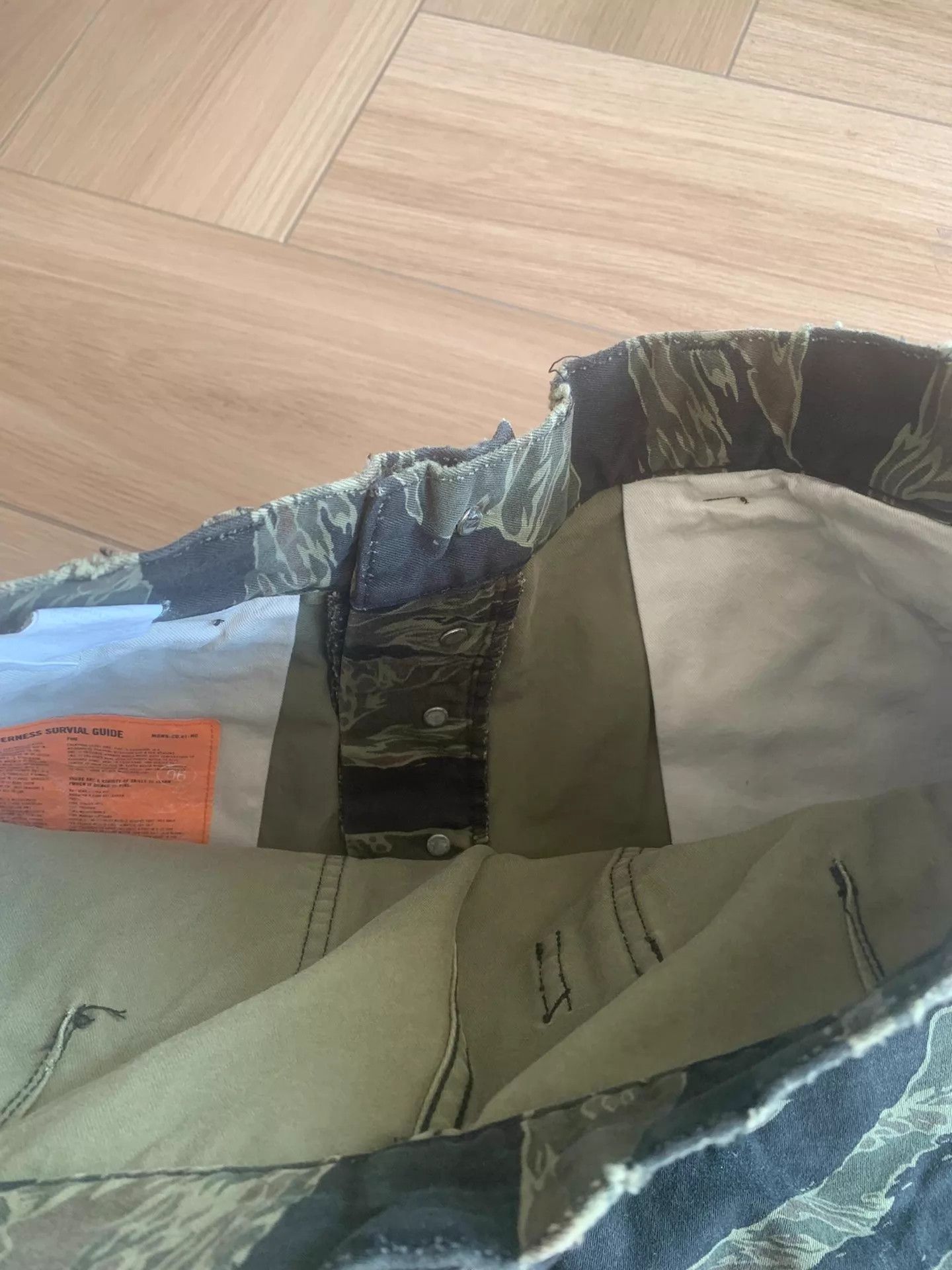 Madness MADNESS 22SS Tiger Camo Distressed Cargo Shorts Size US 32 / EU 48 - 4 Thumbnail