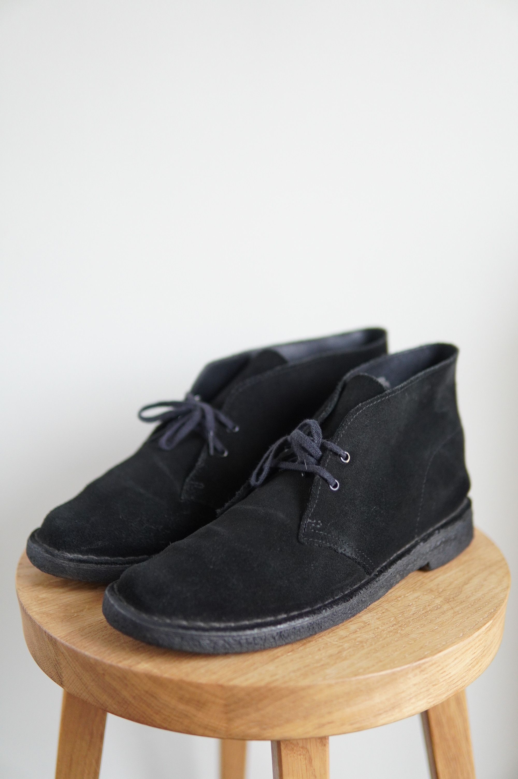 Clarks Mens Clarks Originals Desert Trek Black Suede Shoes Size US 8 / EU 41 - 2 Thumbnail