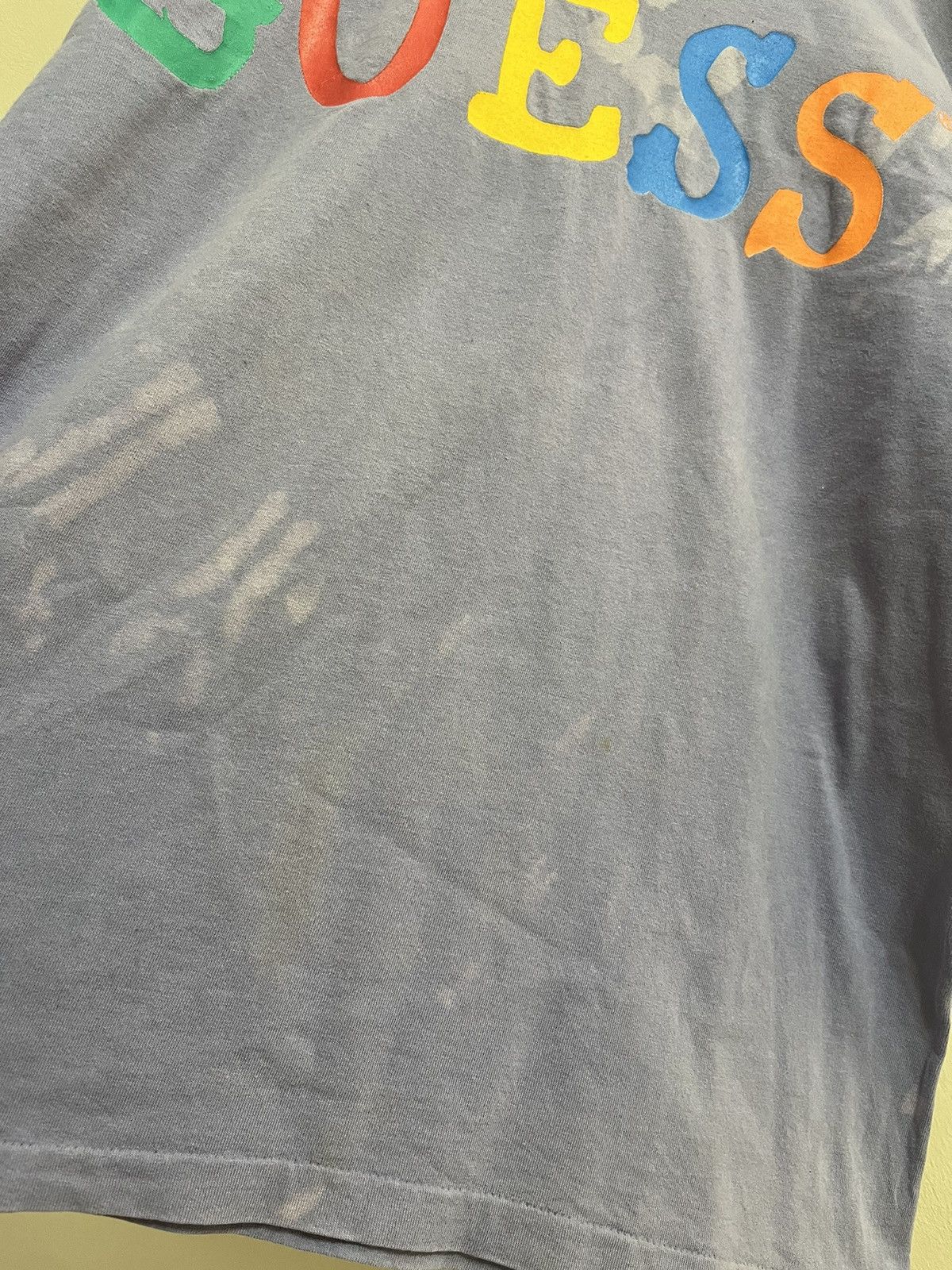 Guess A vintage Thrashed Faded Bleach Guess Shirt Size US L / EU 52-54 / 3 - 9 Thumbnail