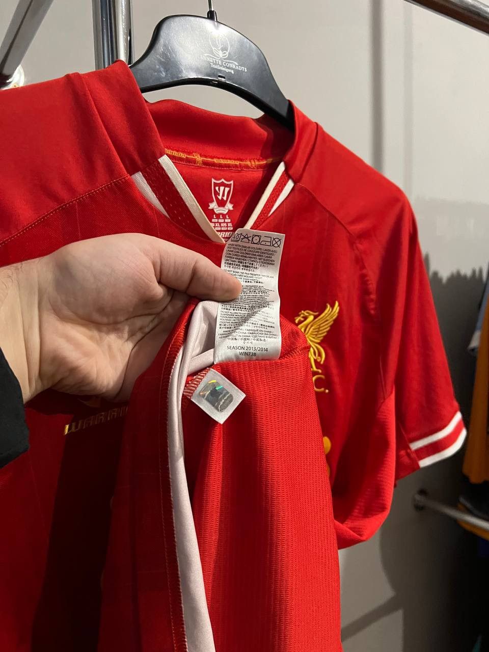 Warrior 2013/14 LIVERPOOL HOME SOCCER JERSEY FOOTBALL SHIRT L MENS Size US L / EU 52-54 / 3 - 11 Thumbnail