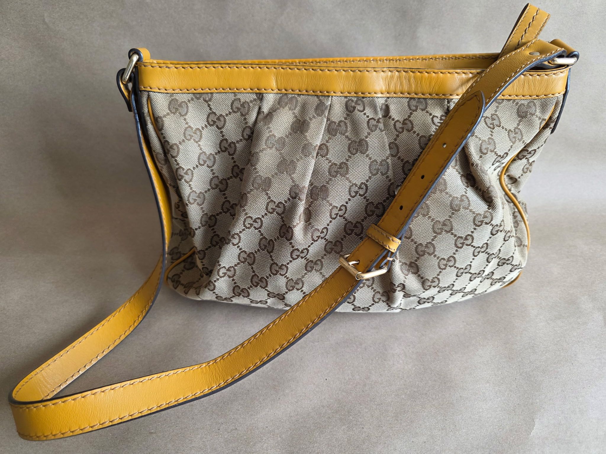 Gucci GG Canvas Sukey Crossbody Size ONE SIZE - 2 Thumbnail