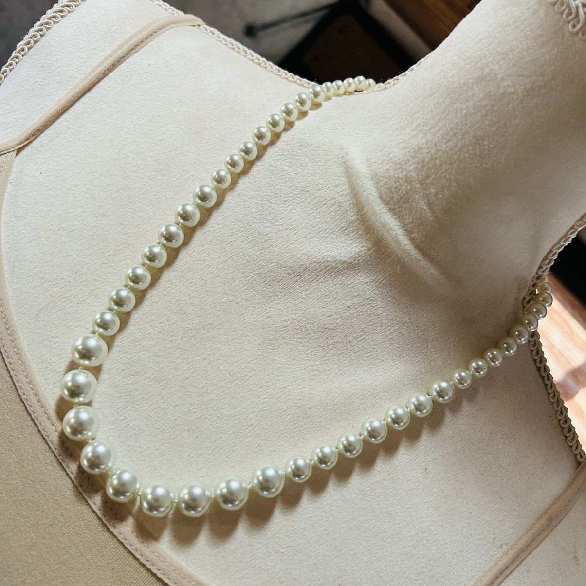 Vintage Vintage classic white glass hand knotted pearl 925 necklace Size ONE SIZE - 1 Thumbnail