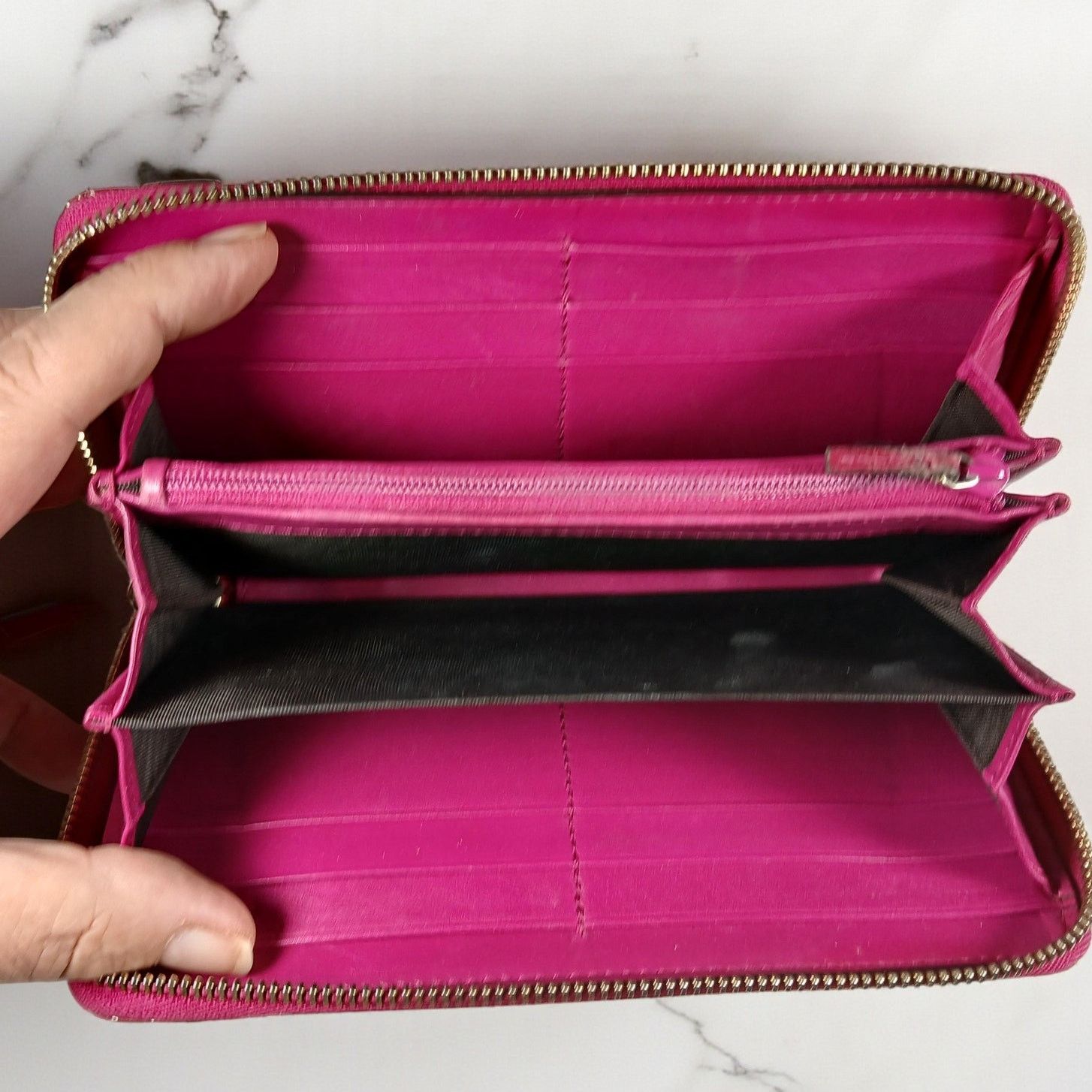 Gucci Gucci Shima GG Belted Zip Around Pink Enamel Leather Wallet Size ONE SIZE - 12 Thumbnail