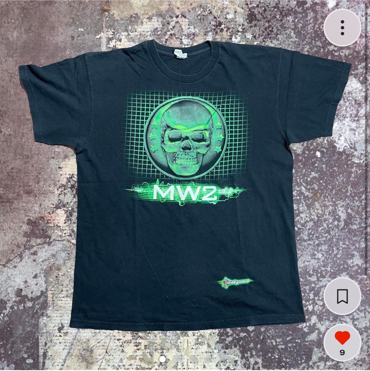 image of Vintage Mw2 T-Shirt in Black, Men's (Size XL)