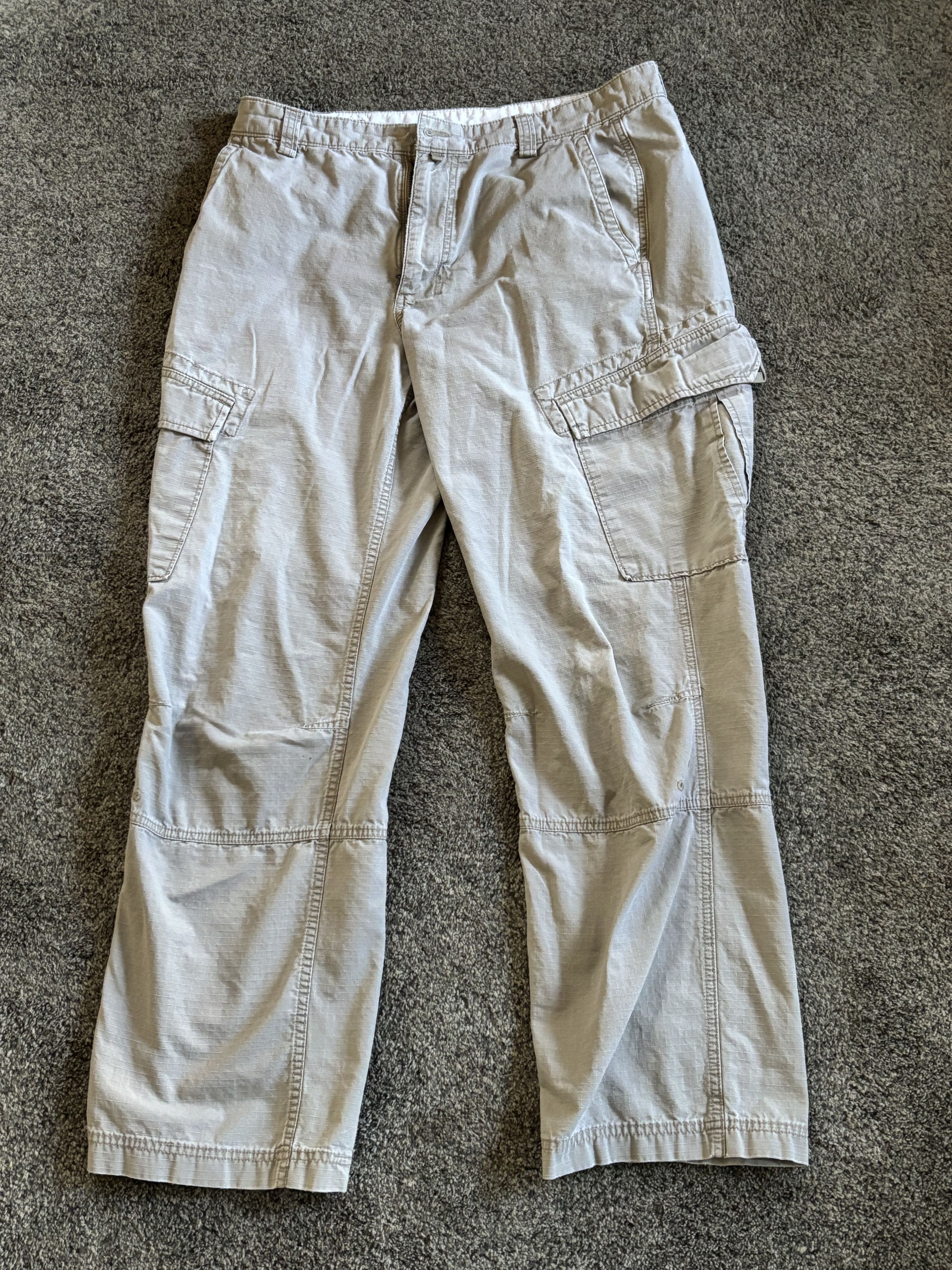 The North Face The North Face Workwear Jeans Size US 34 / EU 50 - 1 Thumbnail