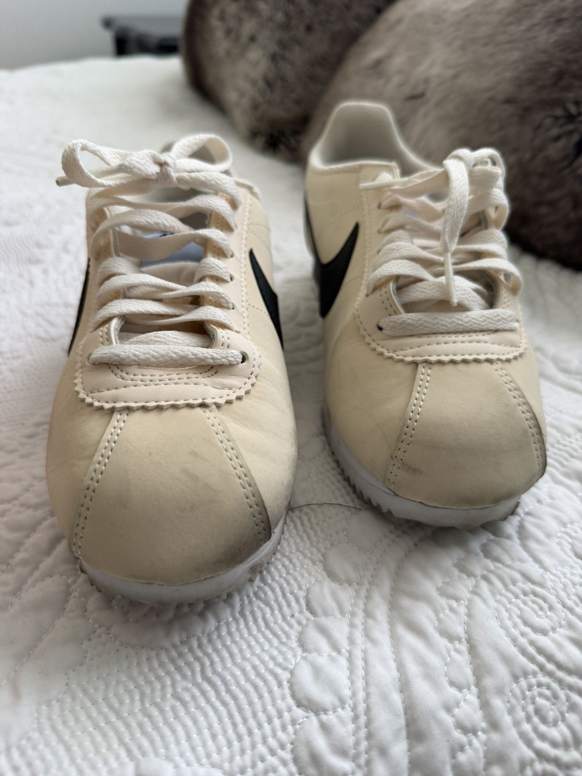 Nike Nike Cortez Womens sz 7 Size US 7 / IT 37 - 2 Thumbnail