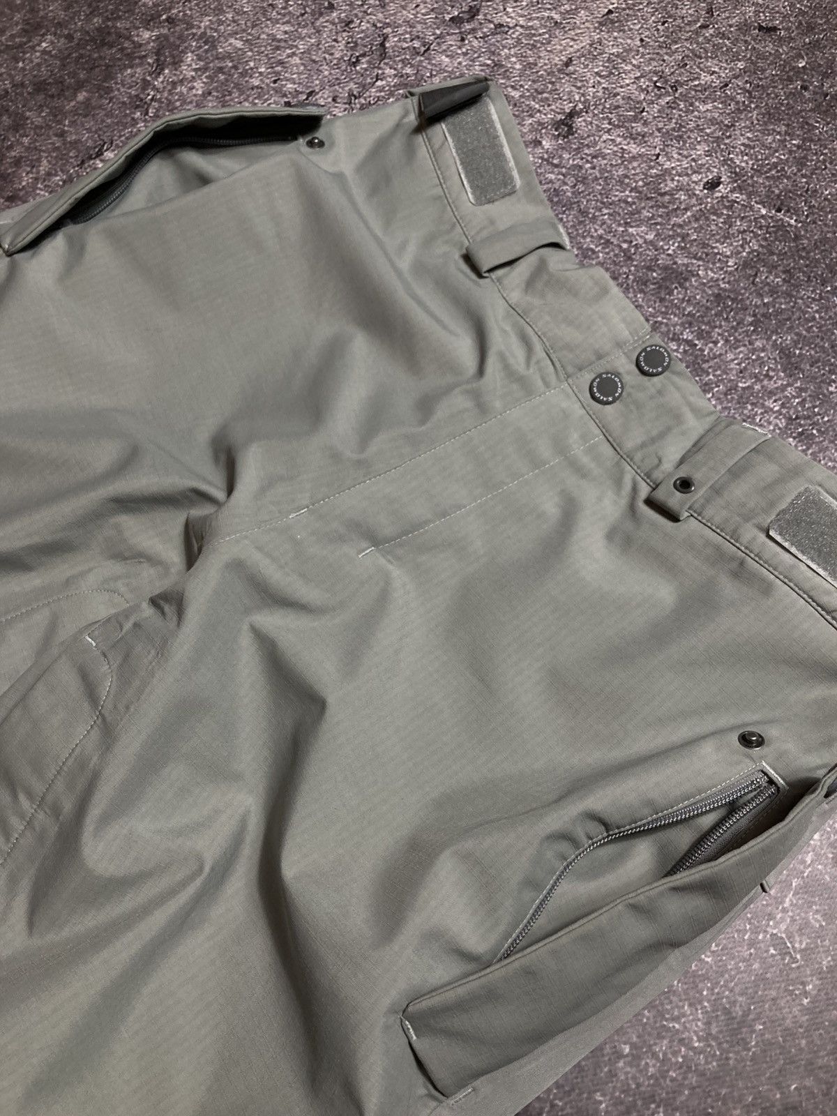 Salomon Vintage Salomon Techwear Ski Pants Clima Pro Storm Grey Size US 32 / EU 48 - 9 Thumbnail