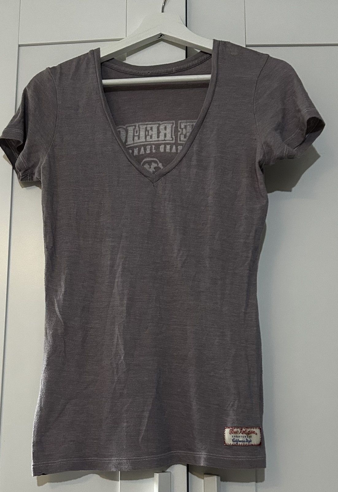 True Religion × Vintage True religion v-neck t-shirt Size M / US 6-8 / IT 42-44 - 1 Thumbnail