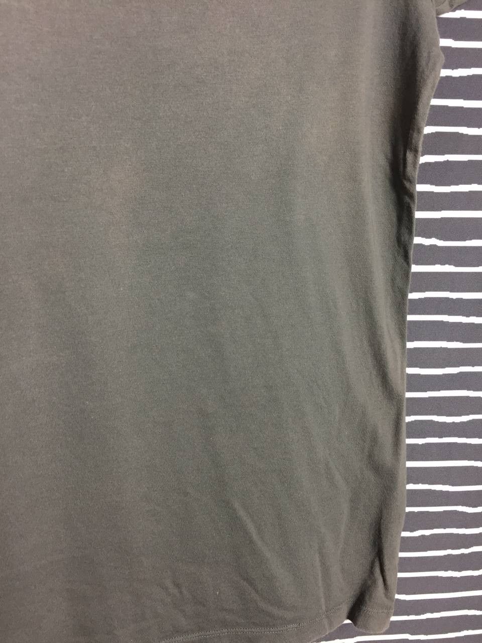 Japanese Brand × Uniqlo Uniqlo Supima Cotton Crew Neck Tee Size US XL / EU 56 / 4 - 8 Thumbnail