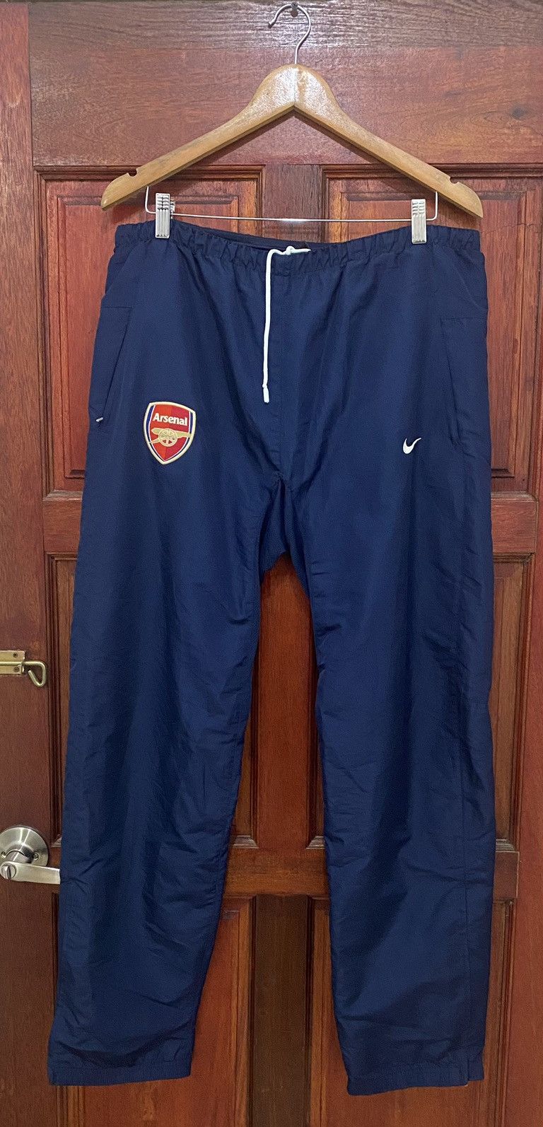 Nike Nike X Team Arsenal Track Pant Size US 36 / EU 52 - 1 Thumbnail