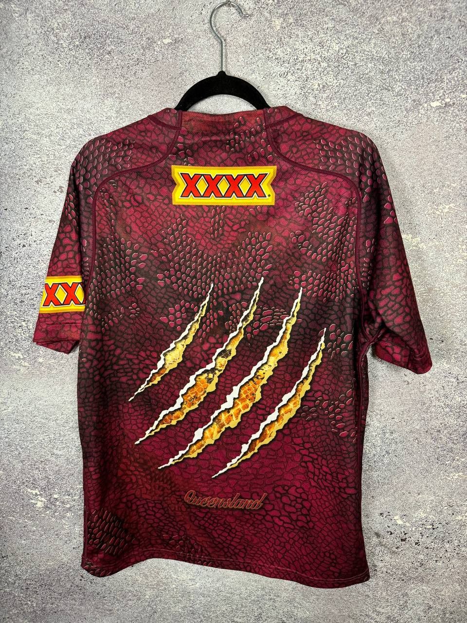 Canterbury of New Zealand QLD Maroons State Of Origin 2009 NRL Canterbury Jersey Size US L / EU 52-54 / 3 - 14 Thumbnail