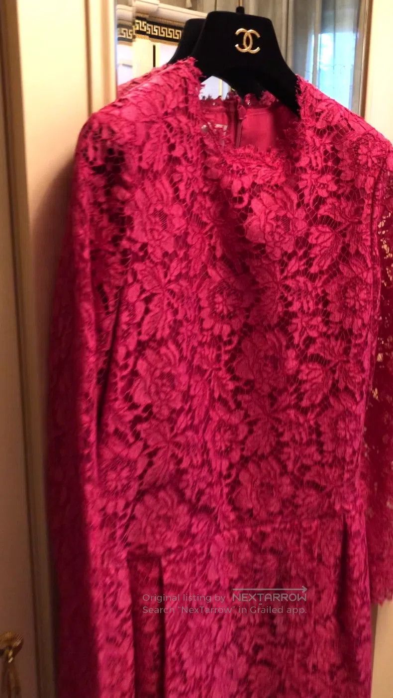 Valentino Valentino dress Size M / US 6-8 / IT 42-44 - 1 Thumbnail