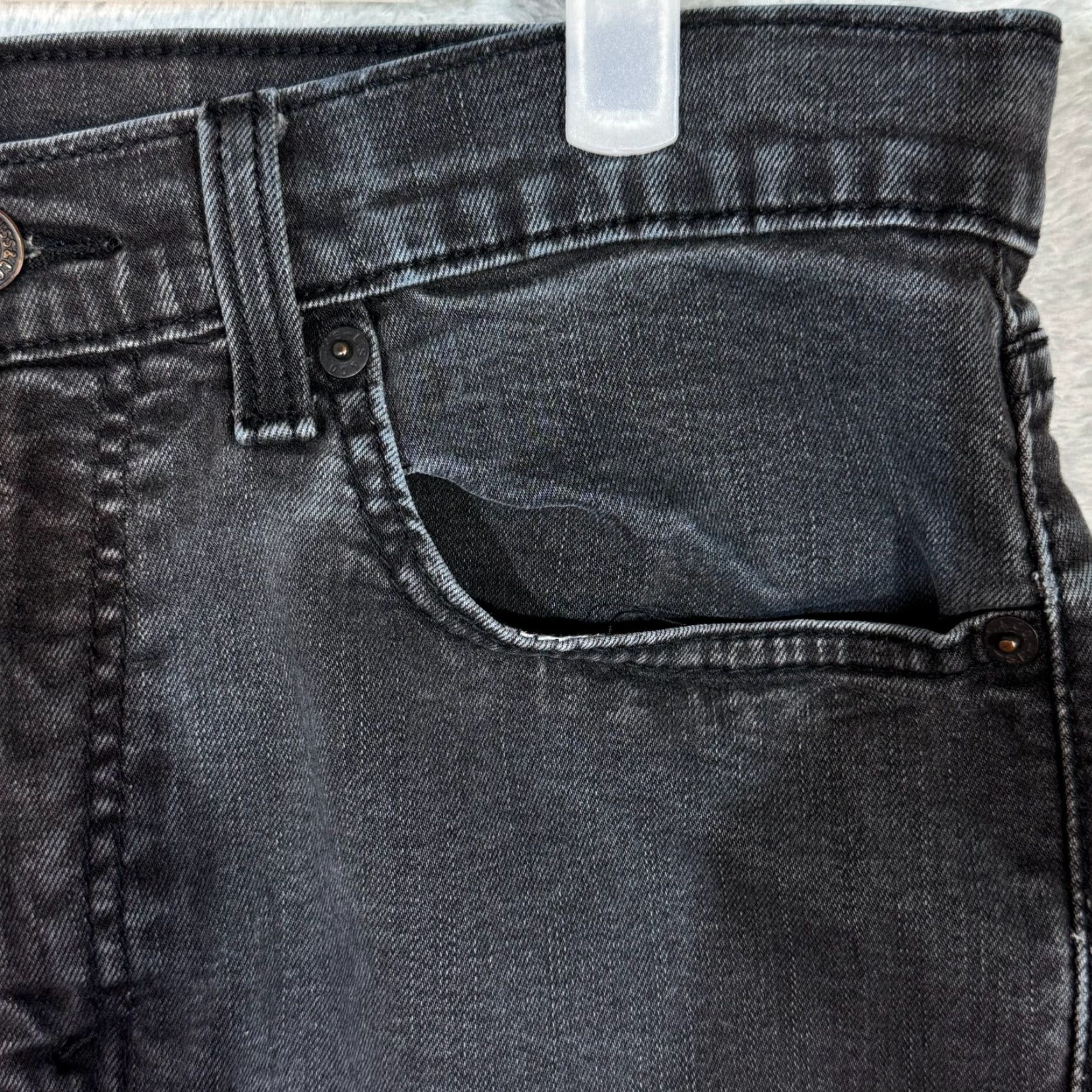 Levi's Levi’s 512 Jeans Men’s Slim Tapered 34x30 Black Denim Stretch 5-Pocket Zipper Fly Regular Size XS? Size US 34 / EU 50 - 4 Thumbnail