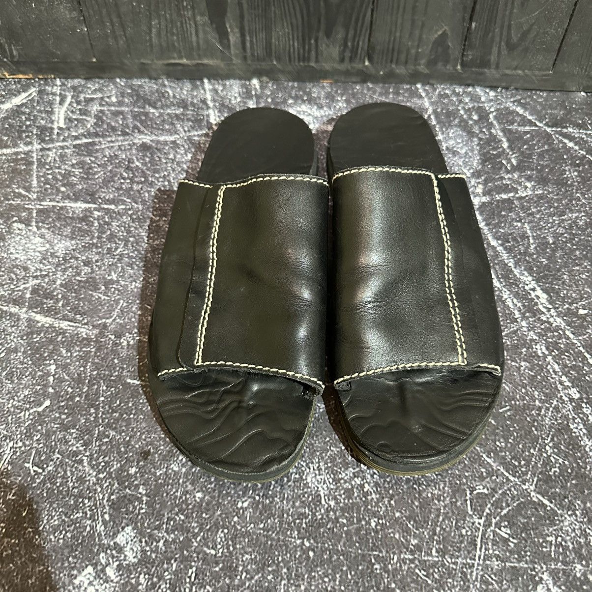Dr. Martens Vintage Dr Martens Men’s Leather Flip-Flops Size 43eu 10 us Size US 10 / EU 43 - 7 Thumbnail