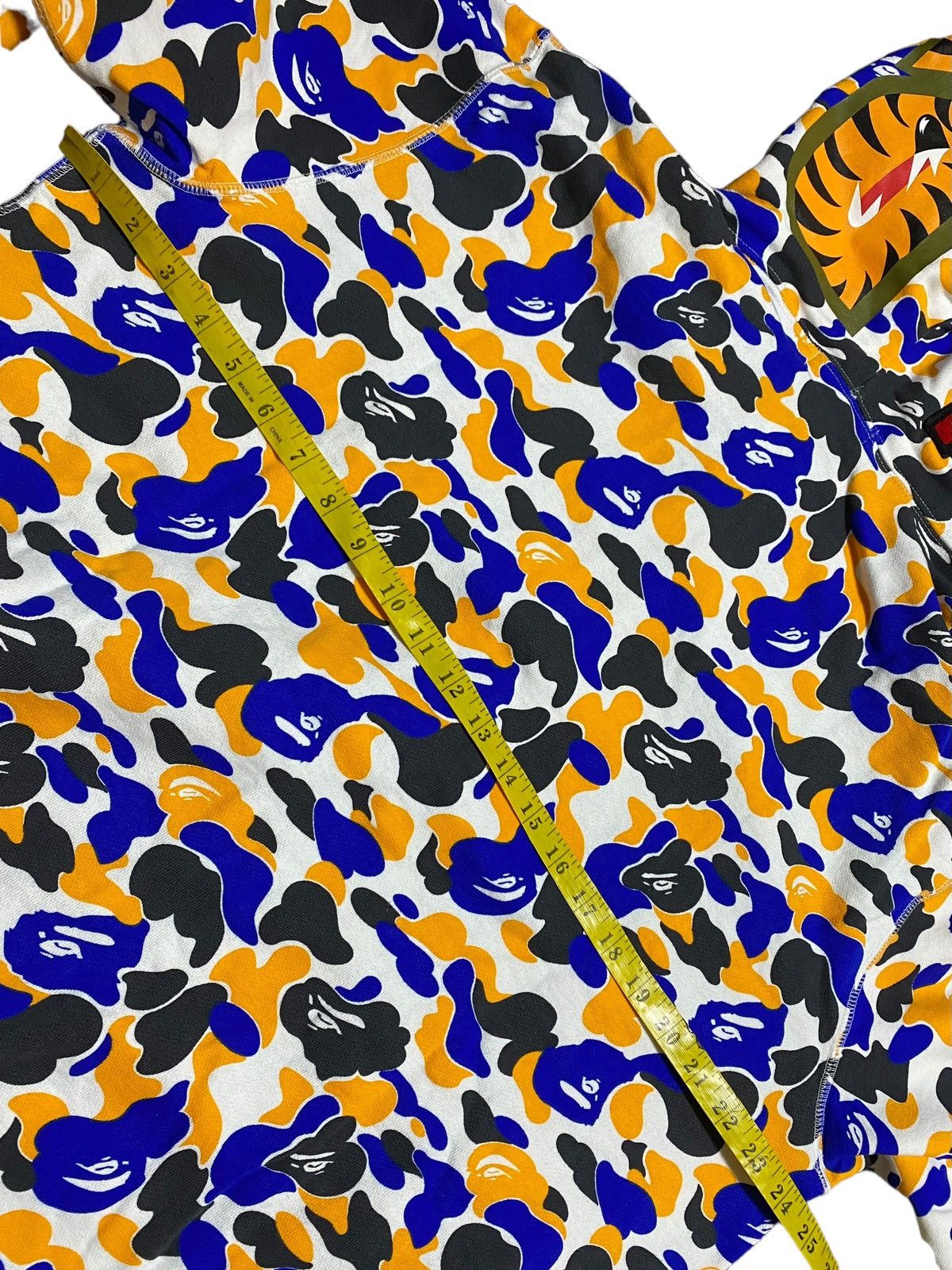 Bape BAPE Maebashi City Camo Shark Full Zip Hoodie Size US L / EU 52-54 / 3 - 6 Thumbnail