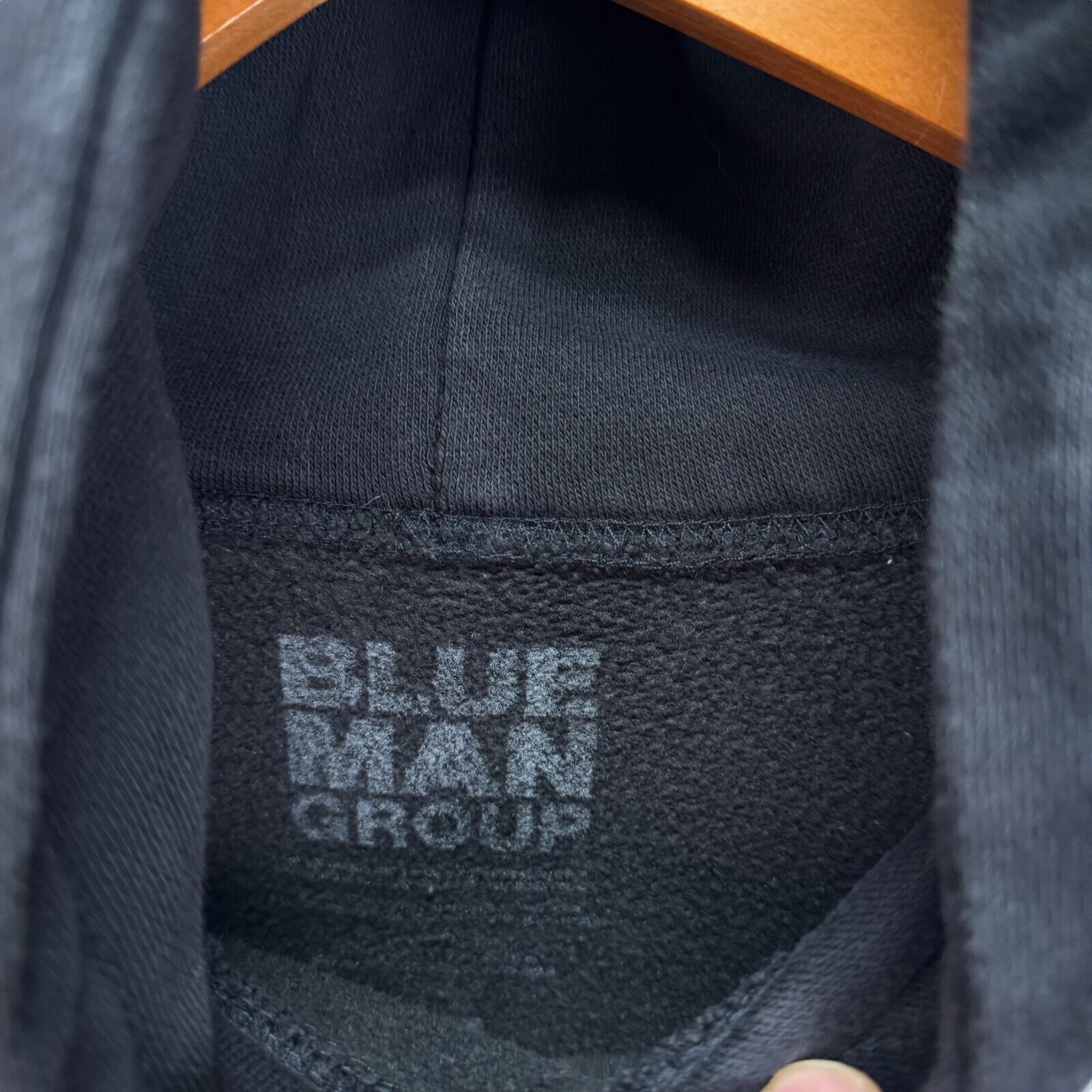 Other Blue Man Group Dare To Live Black Las Vegas Drums Hoodie XL Size US XL / EU 56 / 4 - 5 Thumbnail
