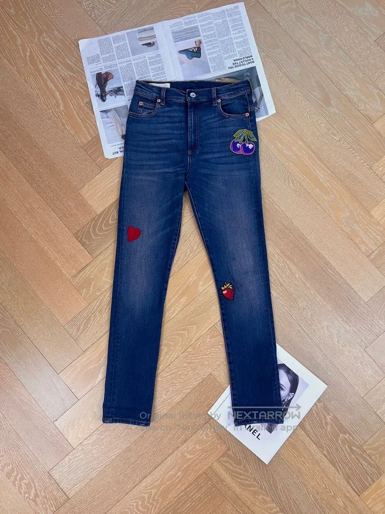 Gucci Gucci Embroidered cherry tiger pattern denim trousers Size 27" / US 4 / IT 40 - 2 Thumbnail