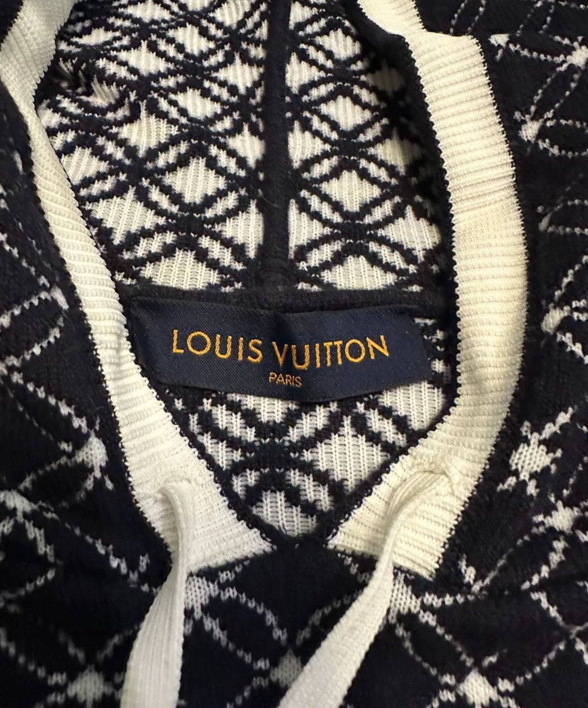 Louis Vuitton Louis Vuitton printed knit hooded sweatshirt Size US XL / EU 56 / 4 - 4 Thumbnail