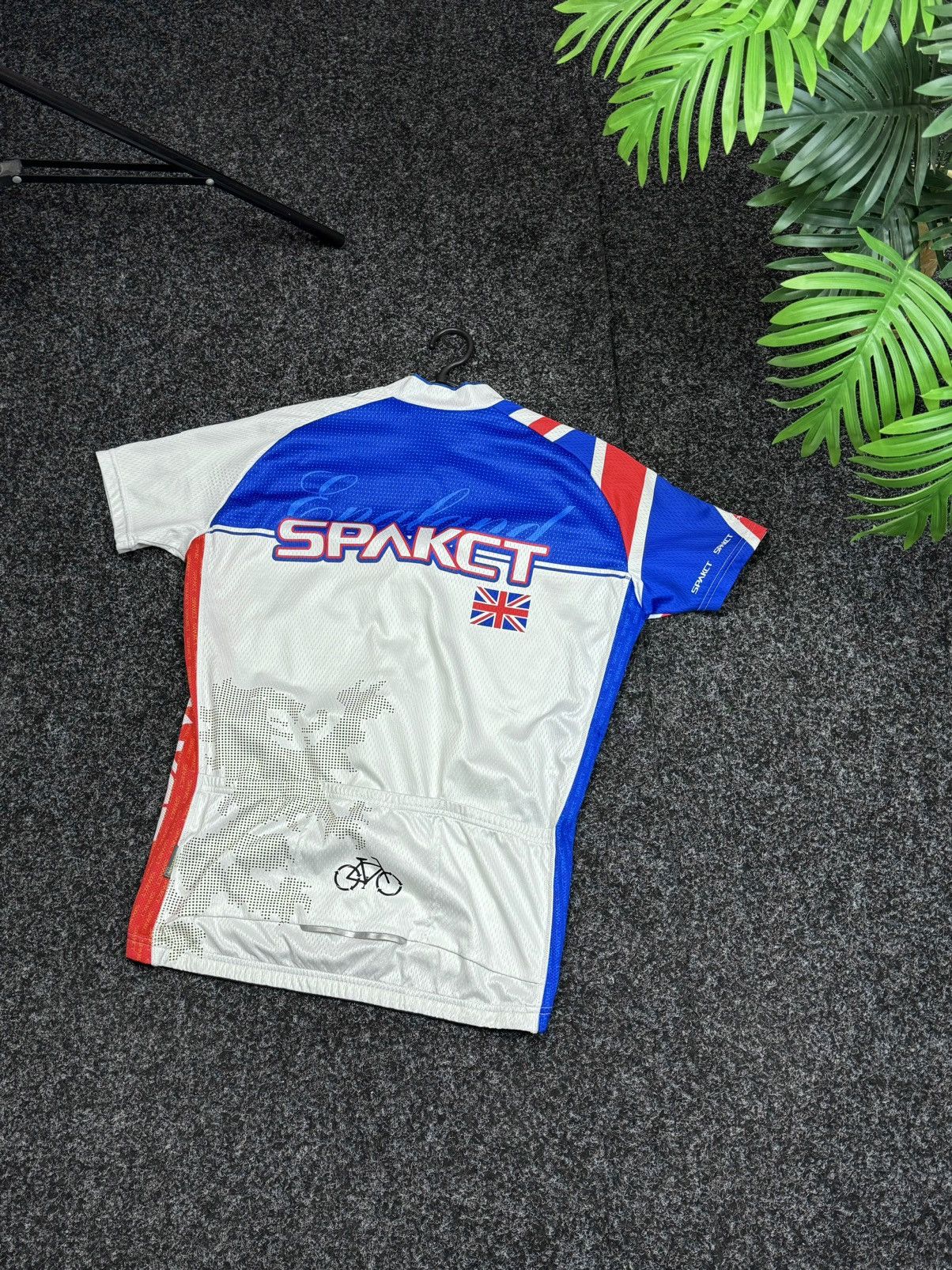Other Spakct Cycling Clothing Jersey Tee t shirts England Size US M / EU 48-50 / 2 - 4 Thumbnail