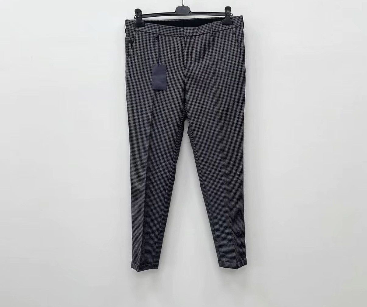 Prada PRADA Wool & Mohair Rolled Hem Casual Pants J30 Size US 36 / EU 52 - 1 Thumbnail