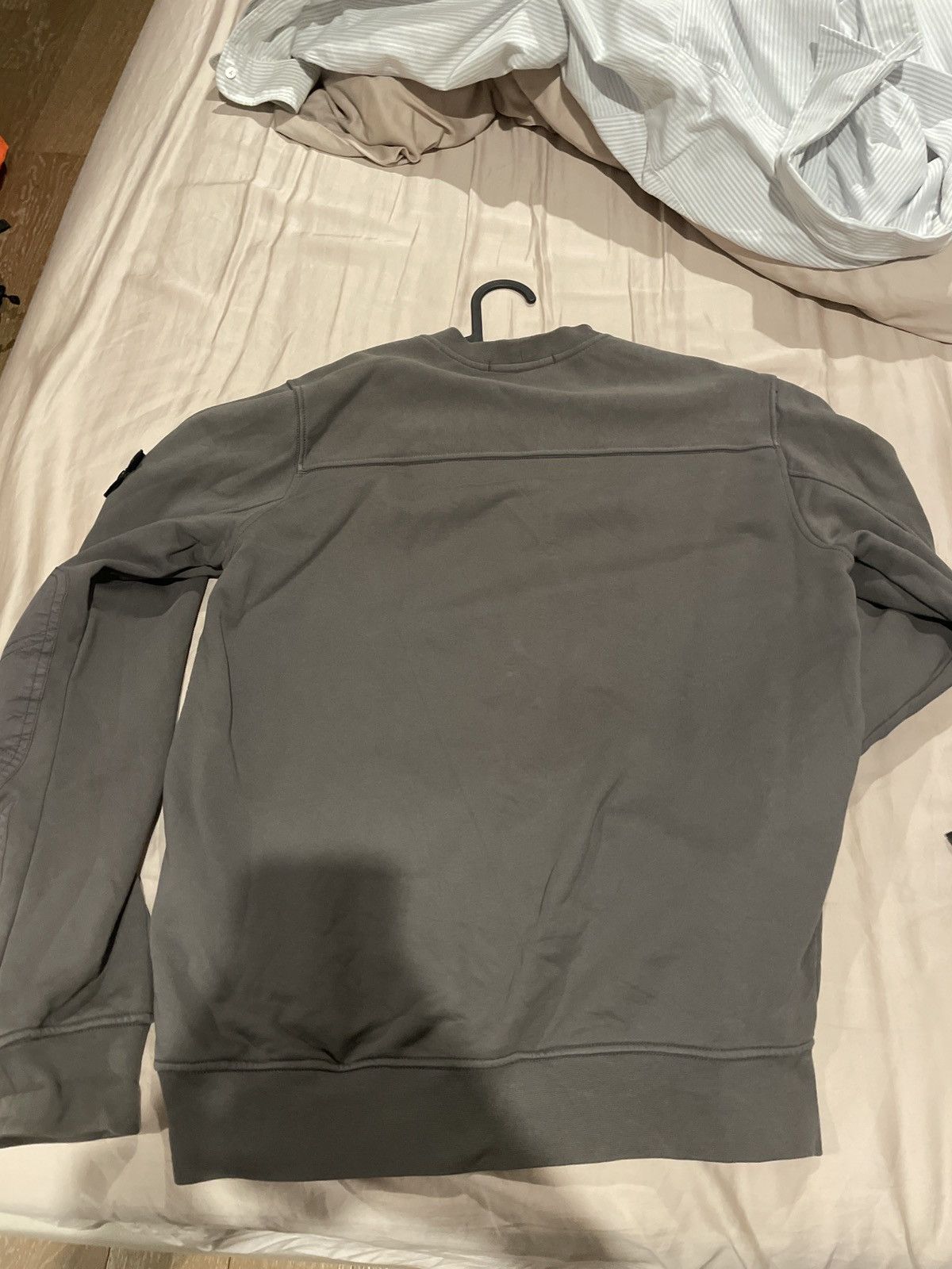 Stone Island Stone Island Men's ‘Sniper Patch’ crewneck Size US M / EU 48-50 / 2 - 2 Thumbnail
