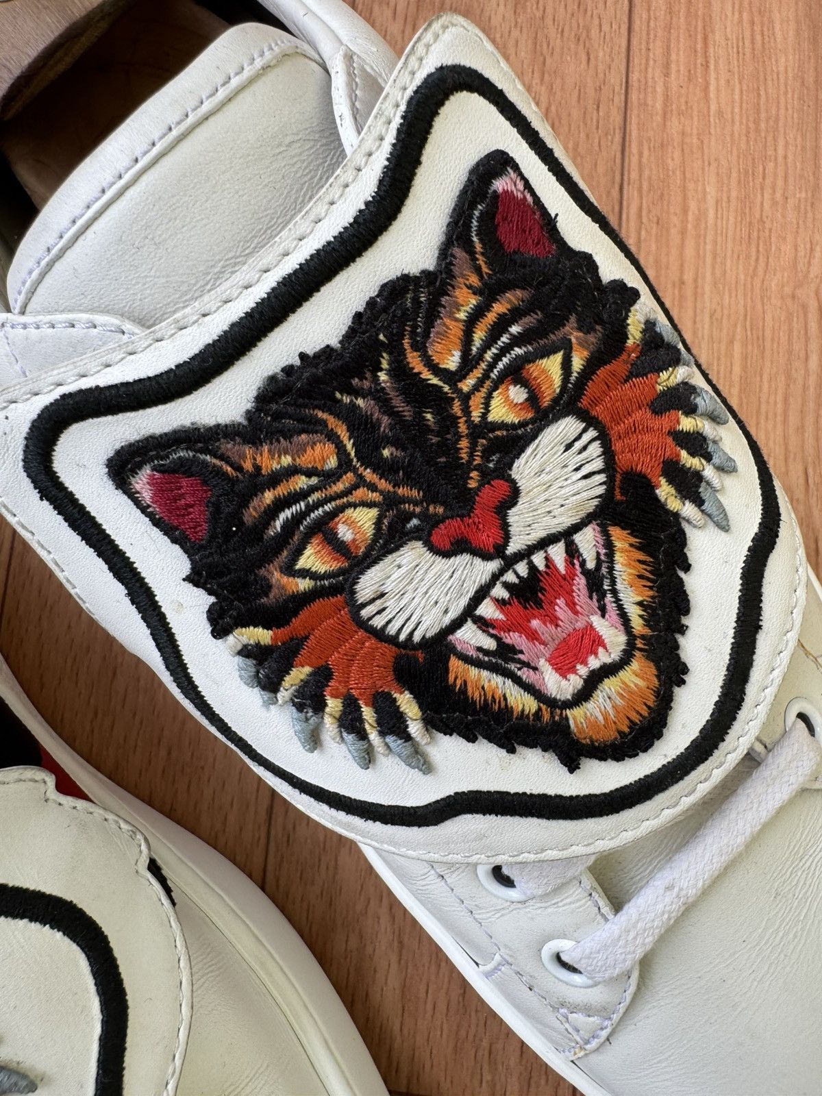 Gucci Gucci Tiger patch Sneakers Size US 8 / EU 41 - 8 Thumbnail