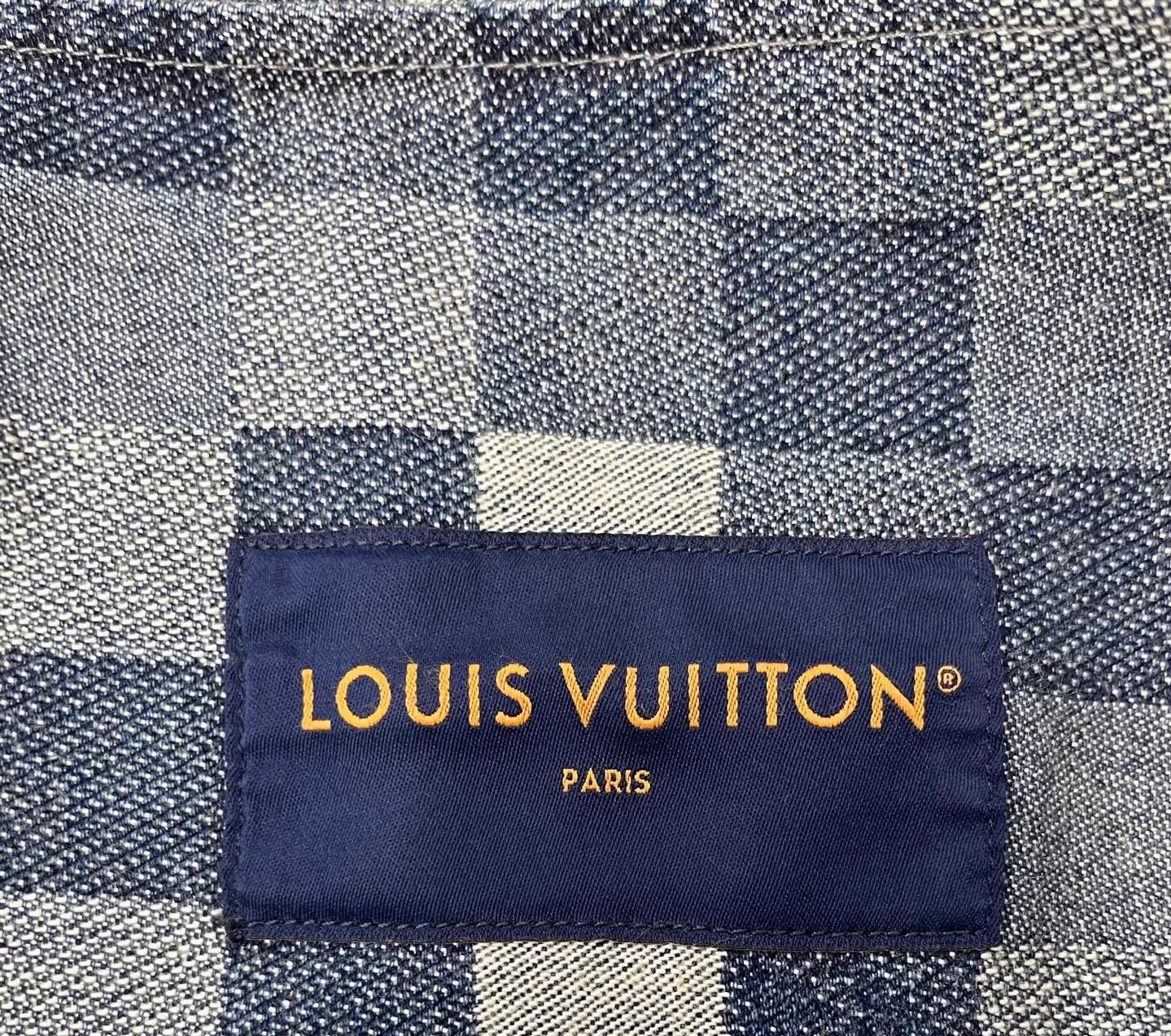 Louis Vuitton LOUIS VUITTON Men's Single-Breasted Denim Jacket Size US S / EU 44-46 / 1 - 4 Thumbnail