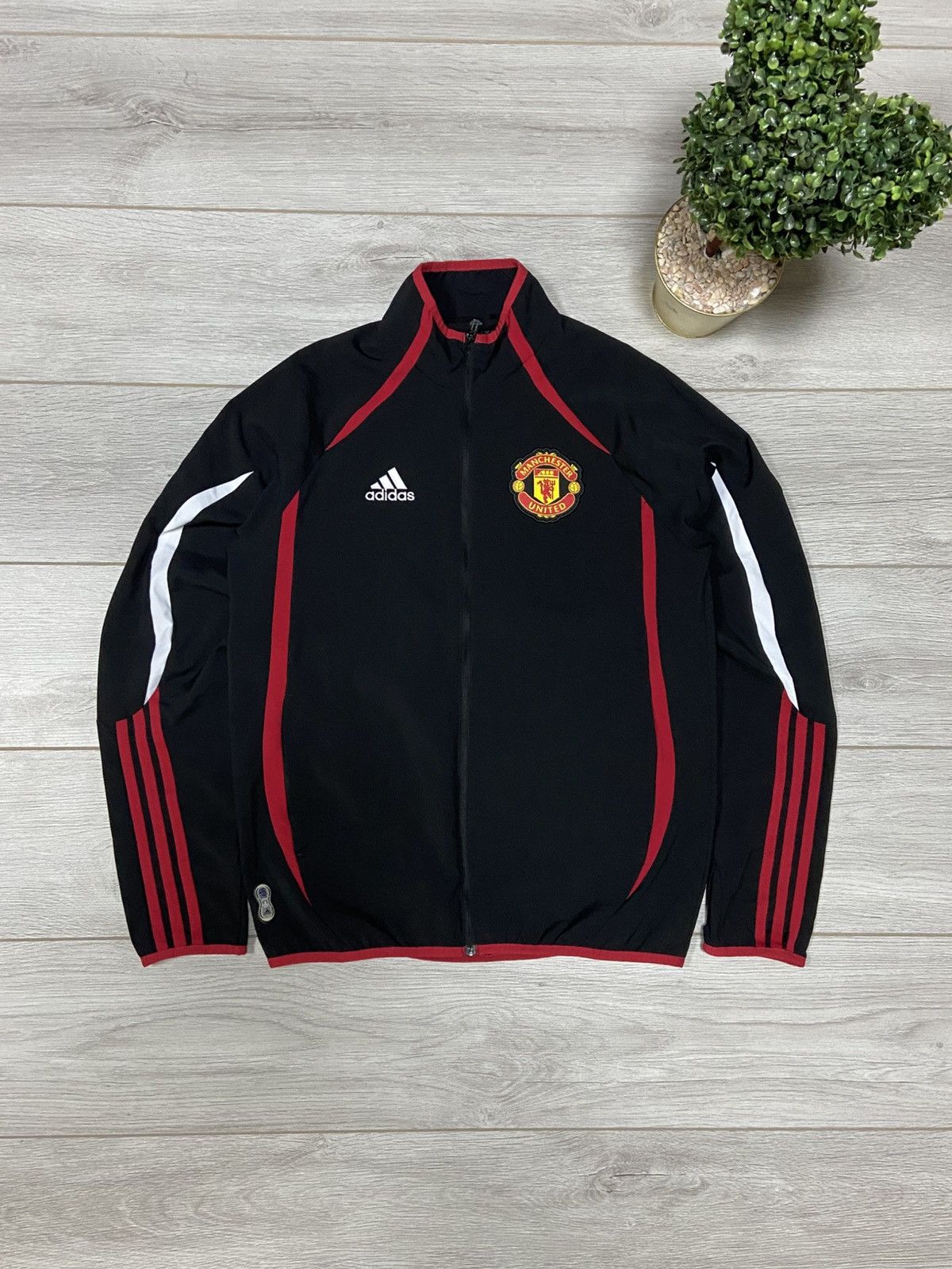 Adidas Adidas Manchester United Soccer track Jacket zip big logo Size US S / EU 44-46 / 1 - 1 Thumbnail