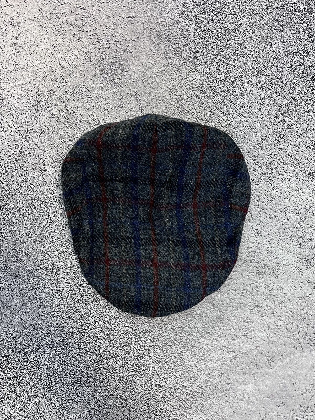 Harris Tweed Authentic Harris Tweed Newsboy Cap Wool Plaid Flat Hat L- XL Size ONE SIZE - 4 Thumbnail