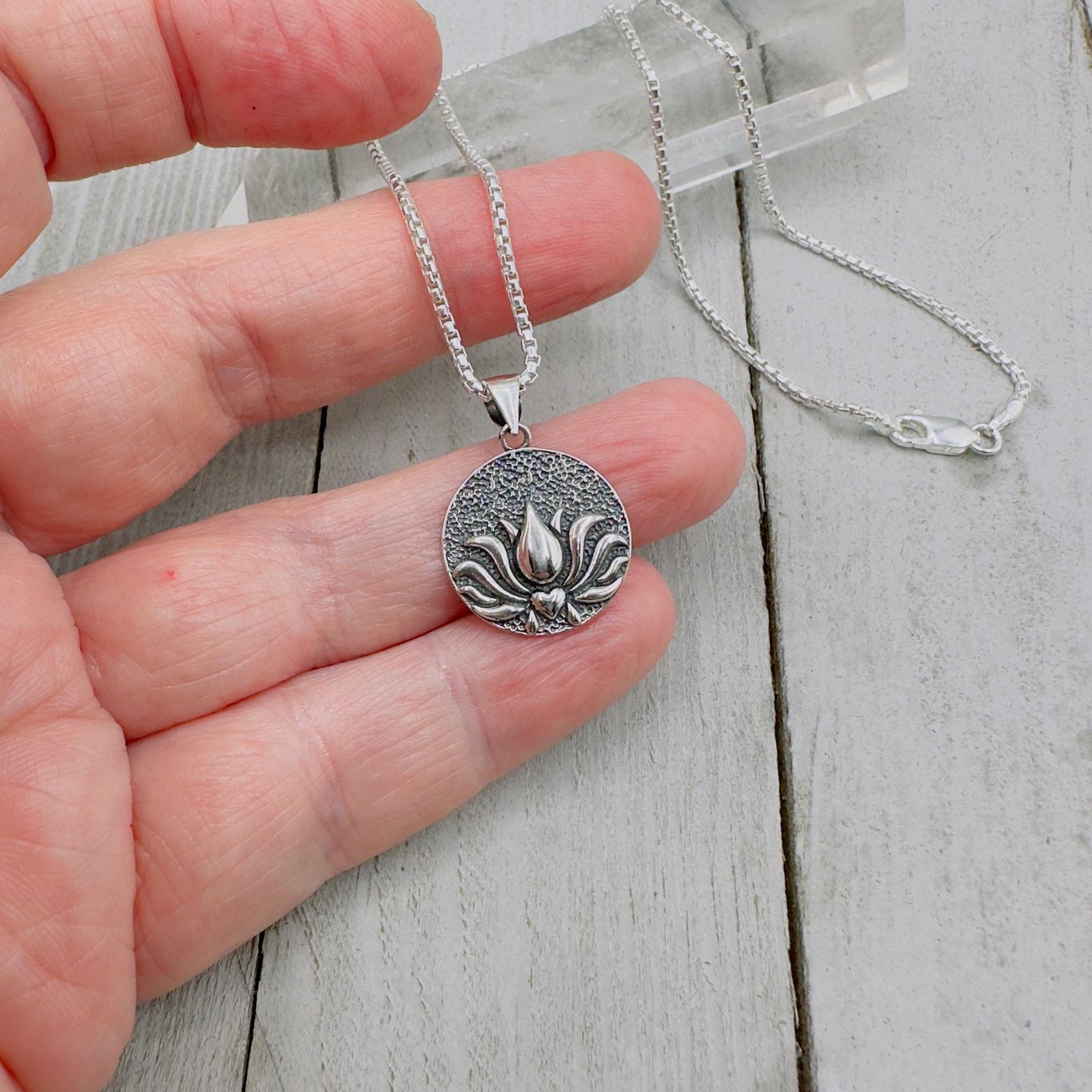 The Unbranded Brand Sterling Silver Lotus Necklace Flower Necklace Boho Size ONE SIZE - 6 Thumbnail