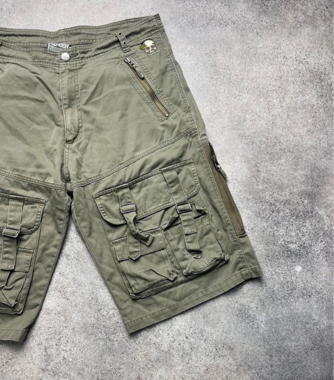 Hysteric Glamour Plus Minus punk cargo shorts with back print Size US 34 / EU 50 - 3 Thumbnail