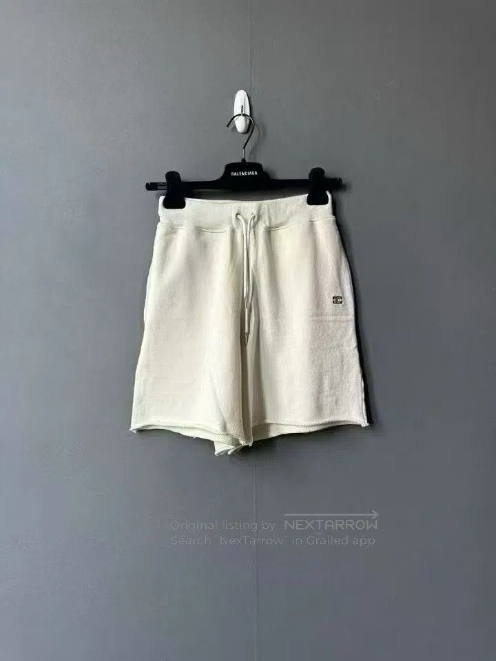 Celine CELINE size XS Arc de Triomphe Embroidered Shorts| Size US 27 - 1 Thumbnail