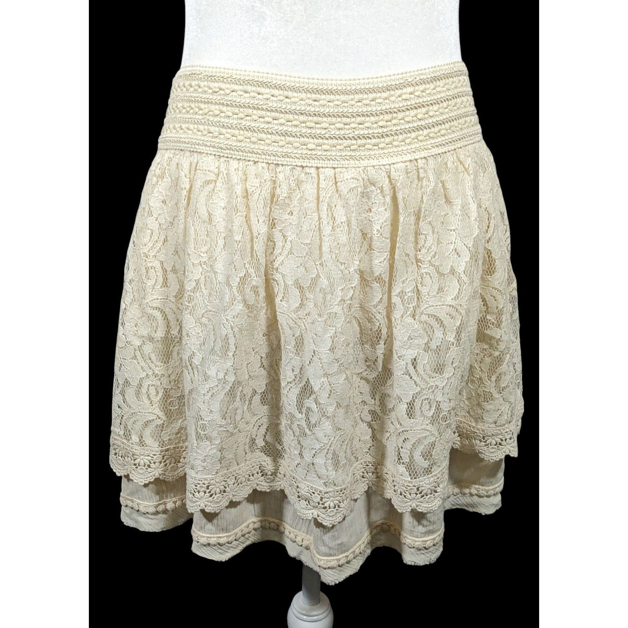Miss Me Miss Me Cream Lace Layered Knee Length Skirt Size Large Size 30" / US 8 / IT 44 - 1 Thumbnail