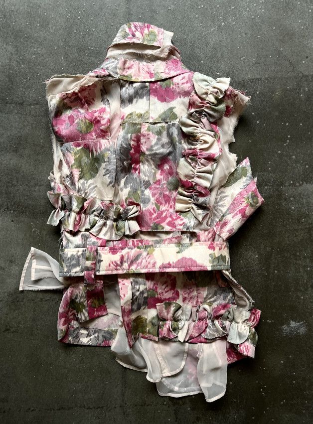 Comme des Garcons Comme des Garçons AD2006 Draped Floral Vest Size M / US 6-8 / IT 42-44 - 2 Thumbnail