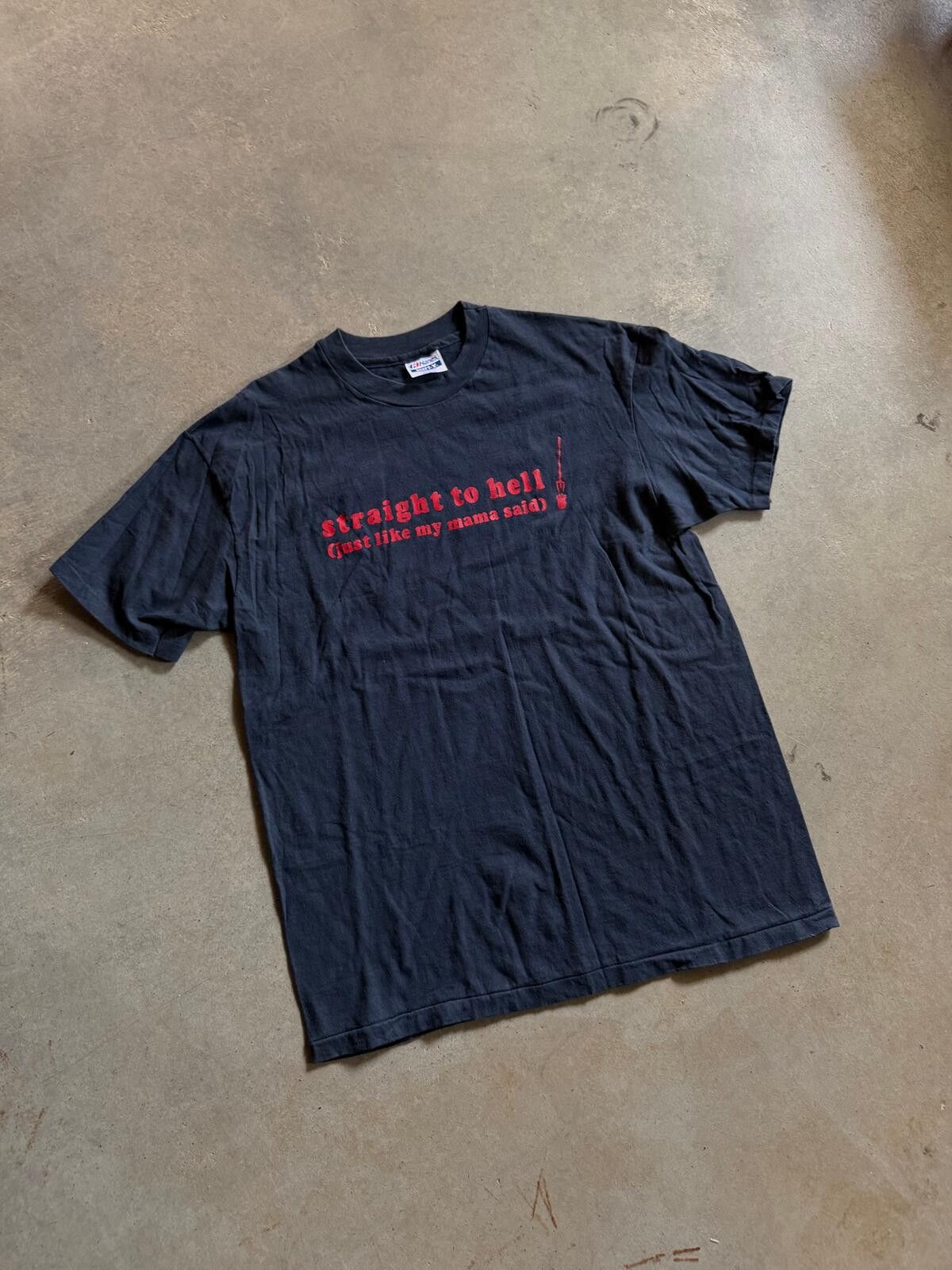 Hanes VTG Drivin & Cryin Straight To Hell Tee Sz M Size US M / EU 48-50 / 2 - 2 Thumbnail