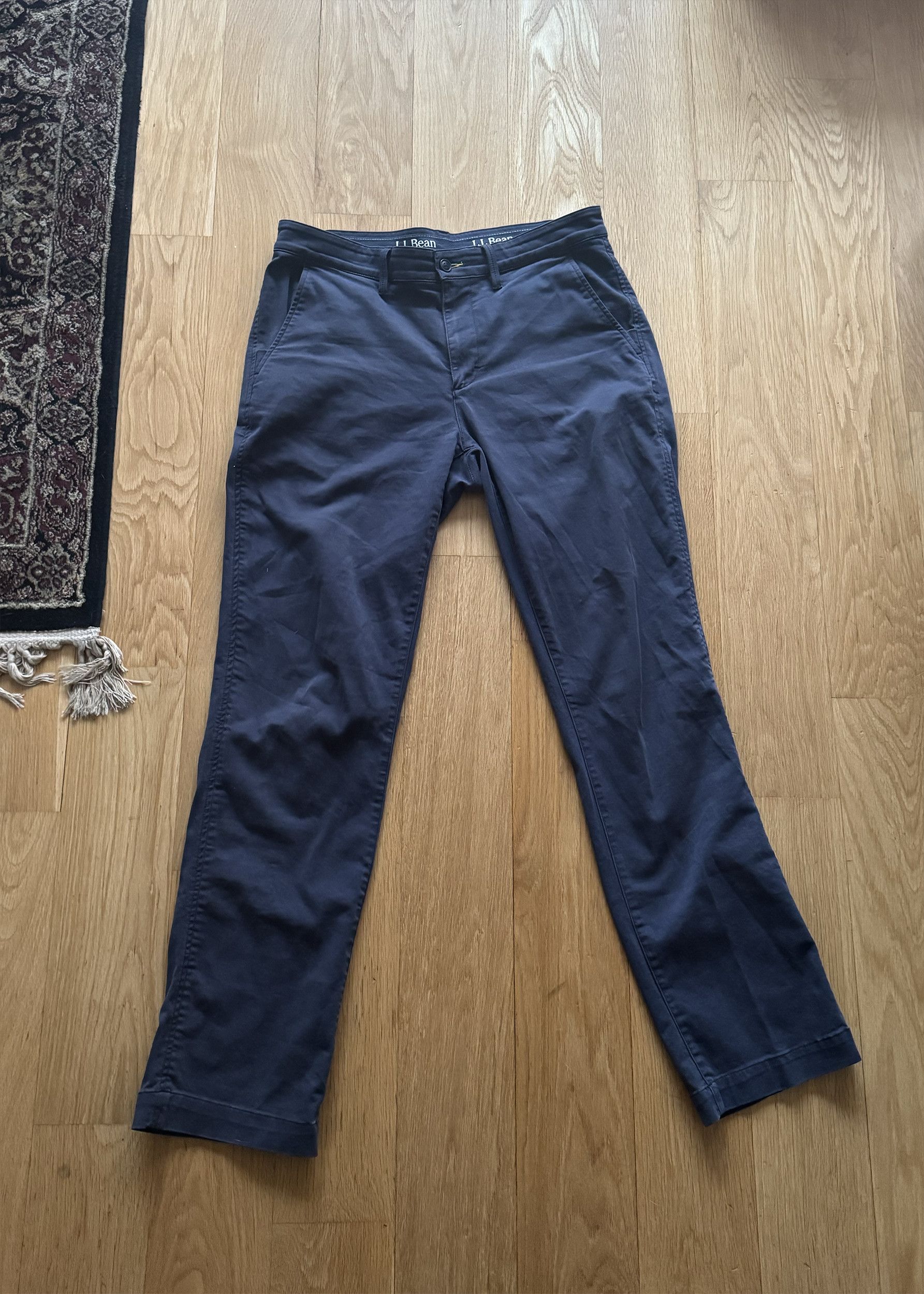 L.L. Bean L. L. Bean Comfort Stretch Navy Chino Pants Size US 34 / EU 50 - 1 Thumbnail