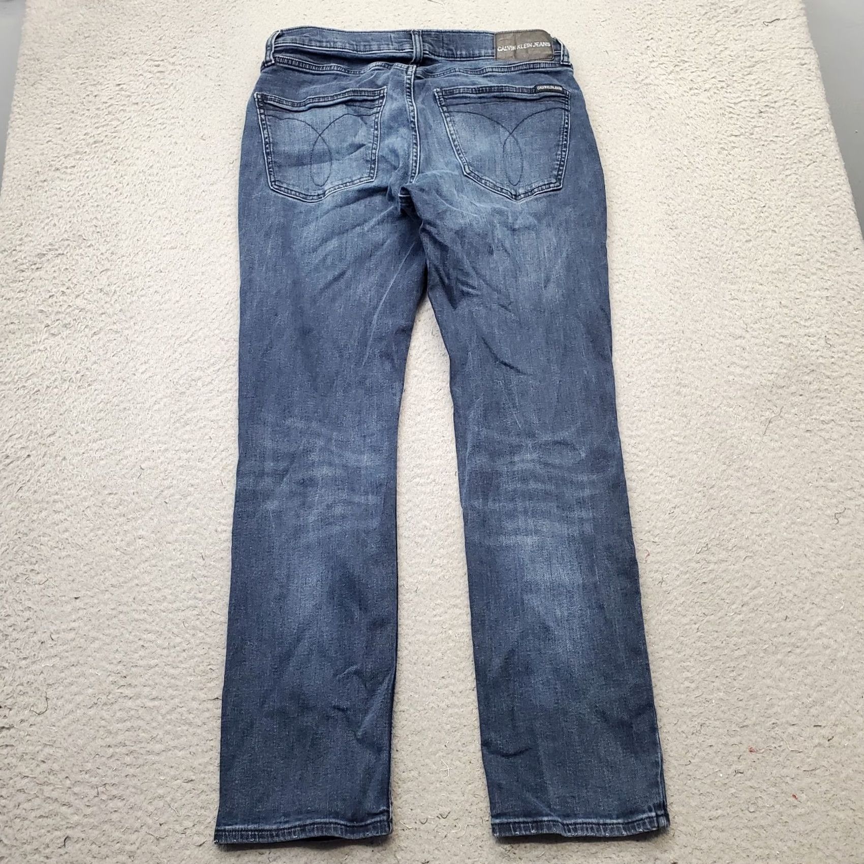 Calvin Klein Calvin Klein Womens Jeans 32 Womens Denim Medium Wash Straight Leg Blue 5-Pocket 32x32 Regular Fit Jeans Size 24" / US 00 / IT 34 - 2 Thumbnail