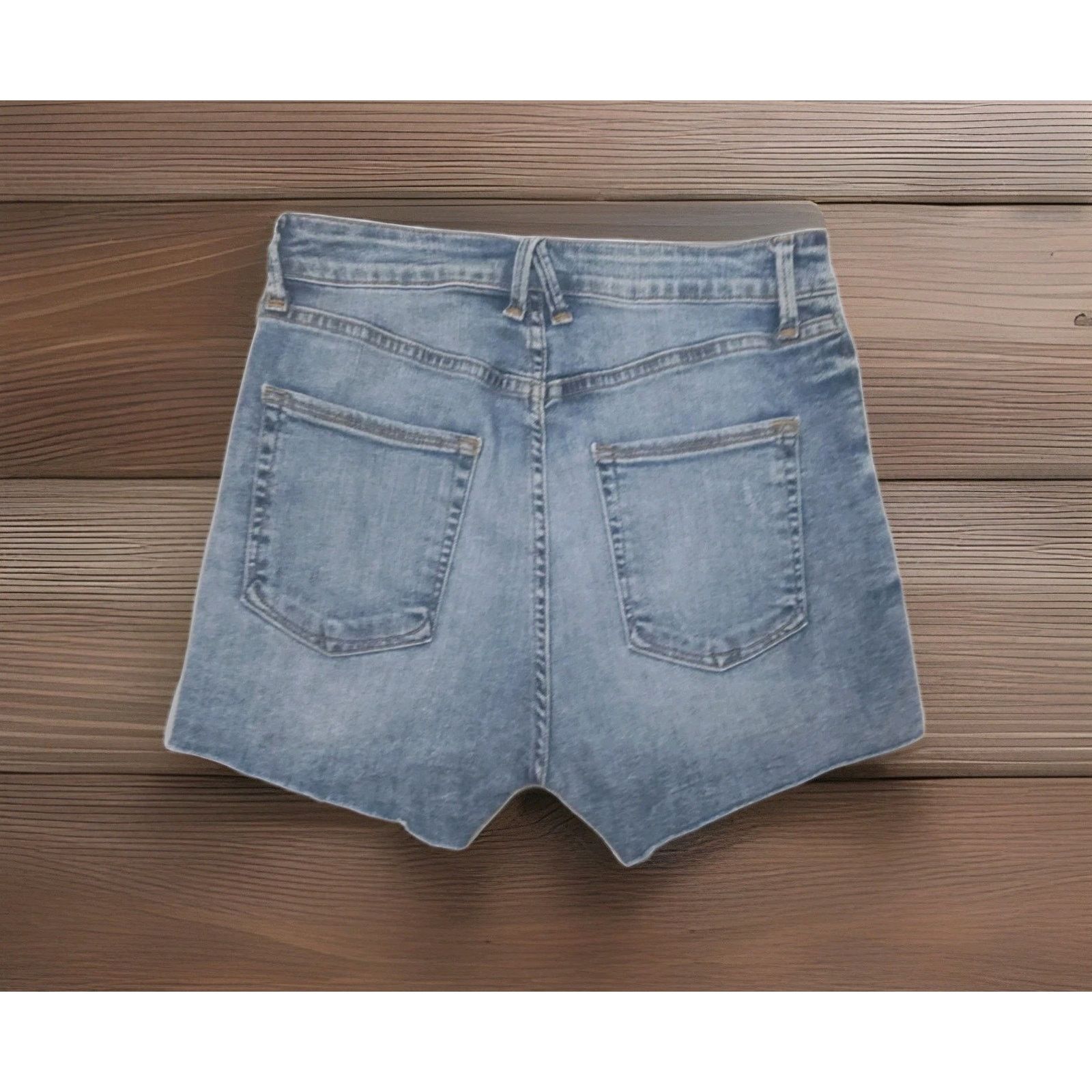 Good American Good American Button Fly High Rise Cutoff Frayed Hem 4/27 Size 27" / US 4 / IT 40 - 2 Thumbnail