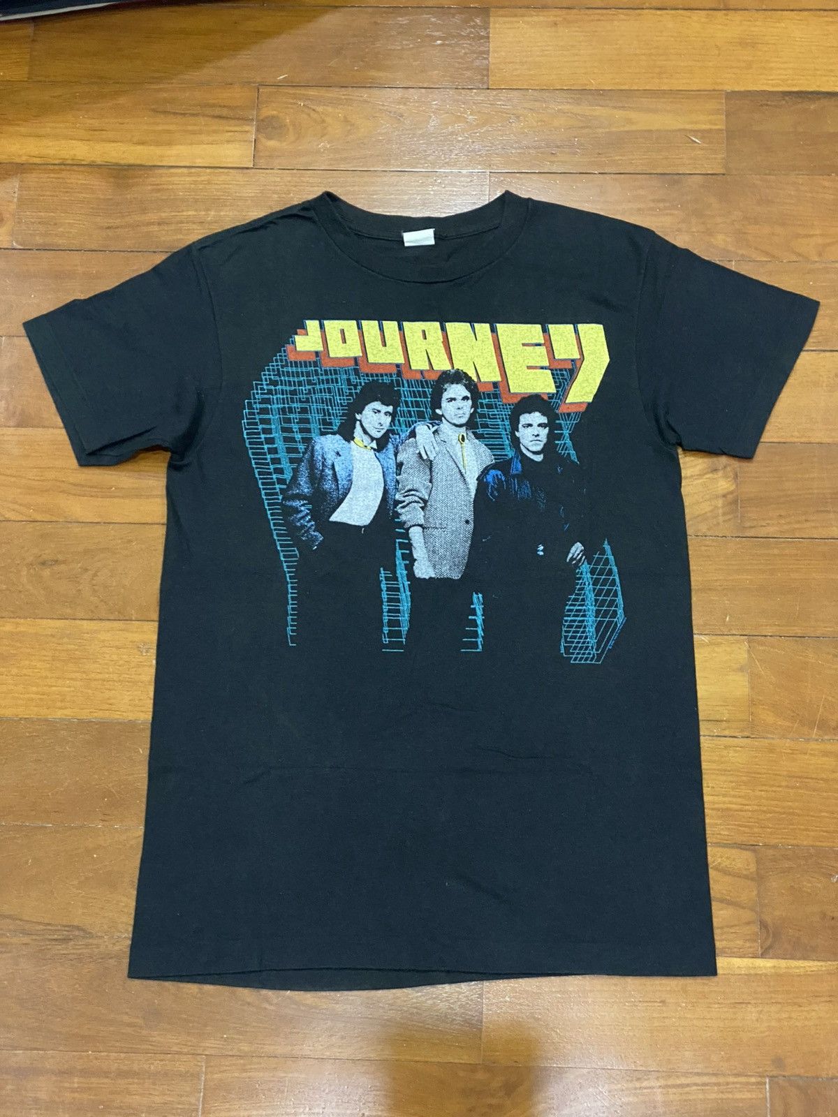 Vintage Vintage 80s Journey T-shirt Size US L / EU 52-54 / 3 - 1 Thumbnail