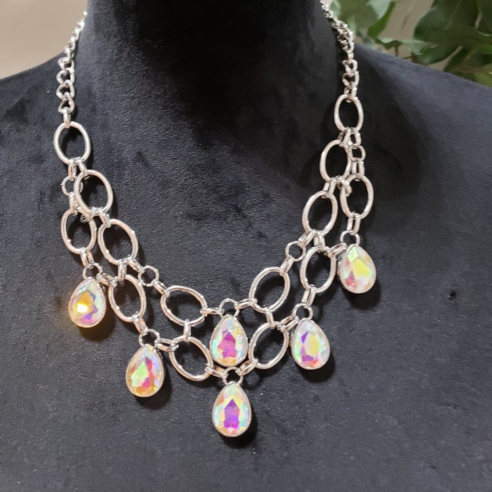 Other Show Stopping Iridescent Gunmetal & Multi Oil Spill Necklace Size ONE SIZE - 1 Thumbnail