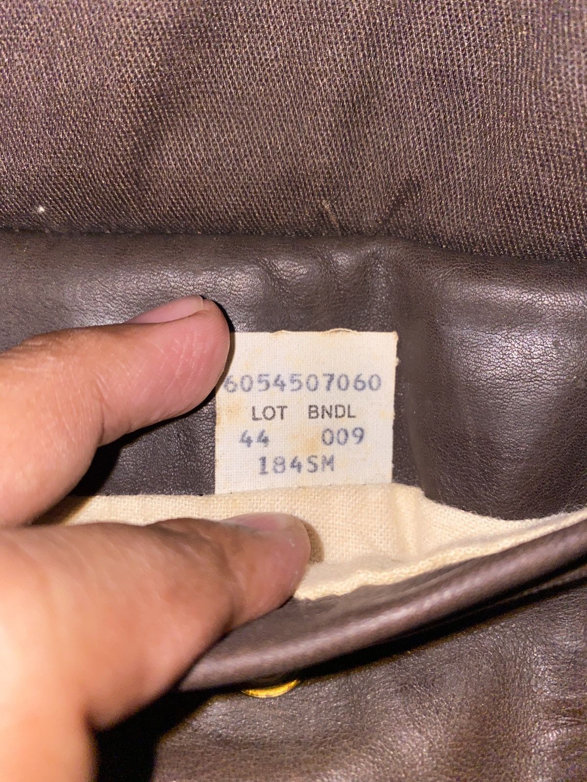 Schott Vintage 70s Schott Leather Flight Jacket Made USA Size 44 Size US XL / EU 56 / 4 - 24 Thumbnail