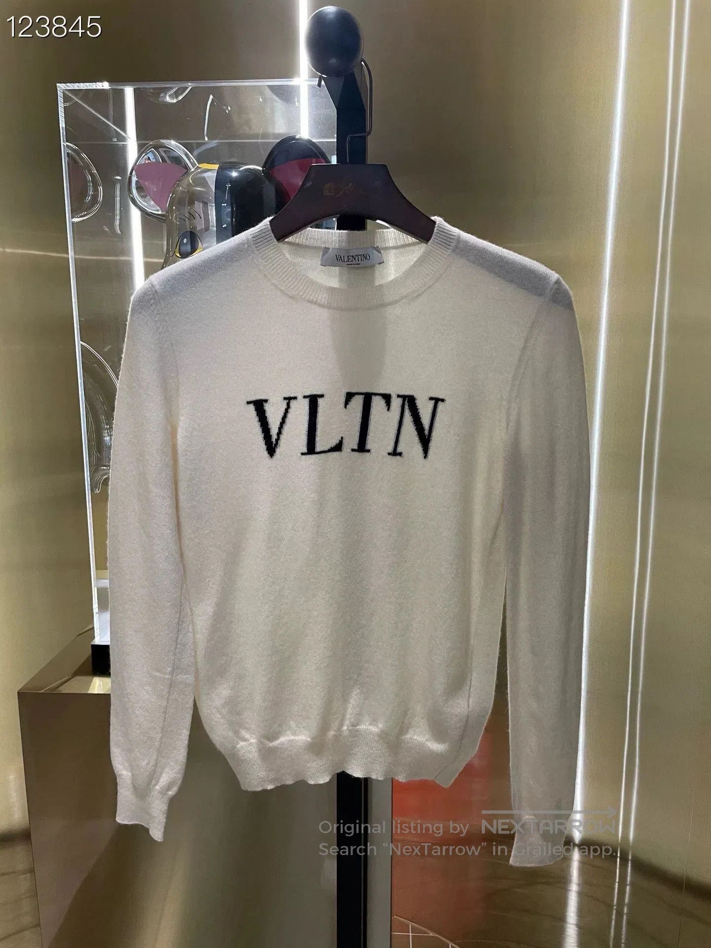 Valentino Valentino VLTN Letter Sweater. Size US M / EU 48-50 / 2 - 1 Thumbnail