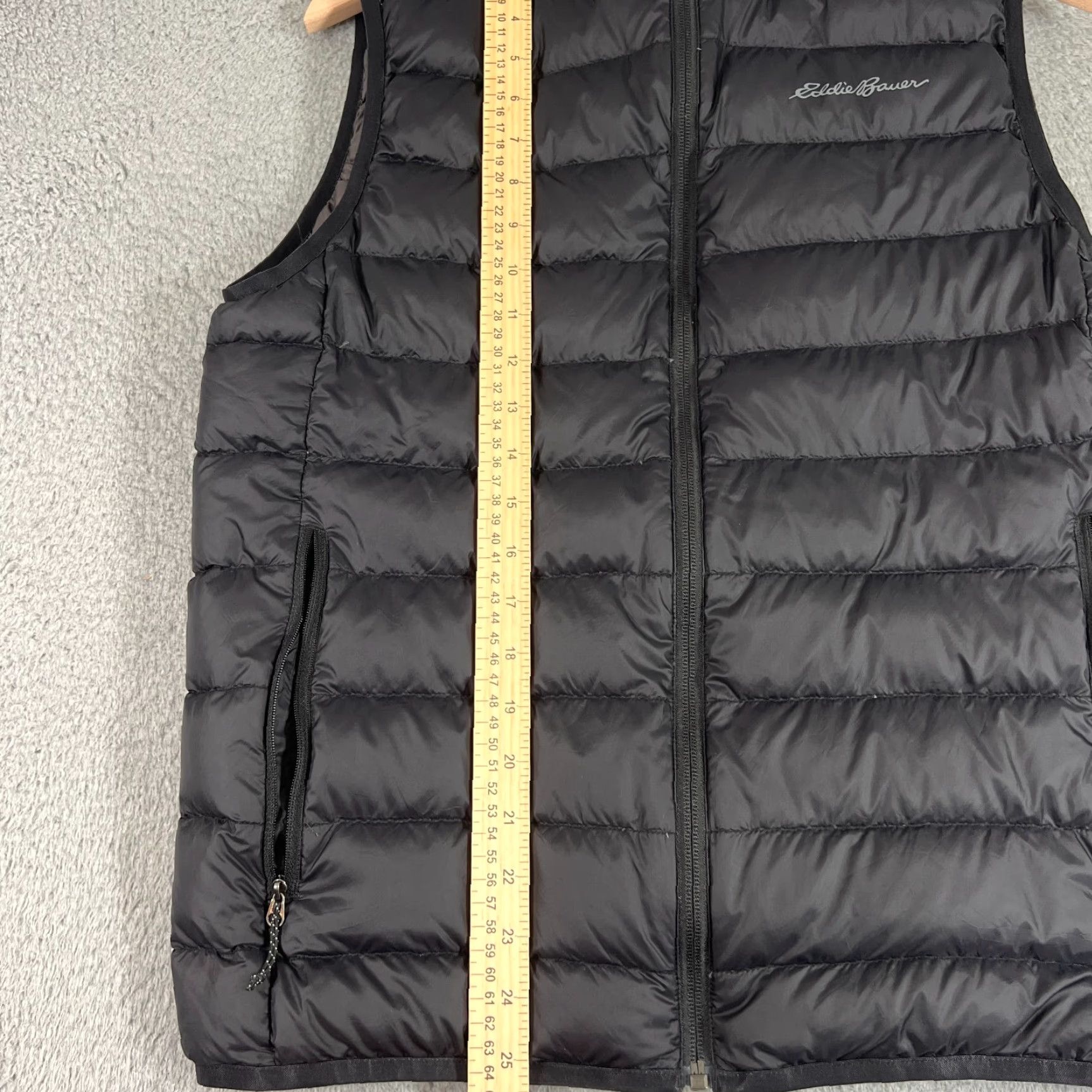 Eddie Bauer VINTAGE? No. Eddie Bauer Down Puffer Vest Men Small Black Nylon Outdoor Comfort Classic Size US S / EU 44-46 / 1 - 2 Thumbnail