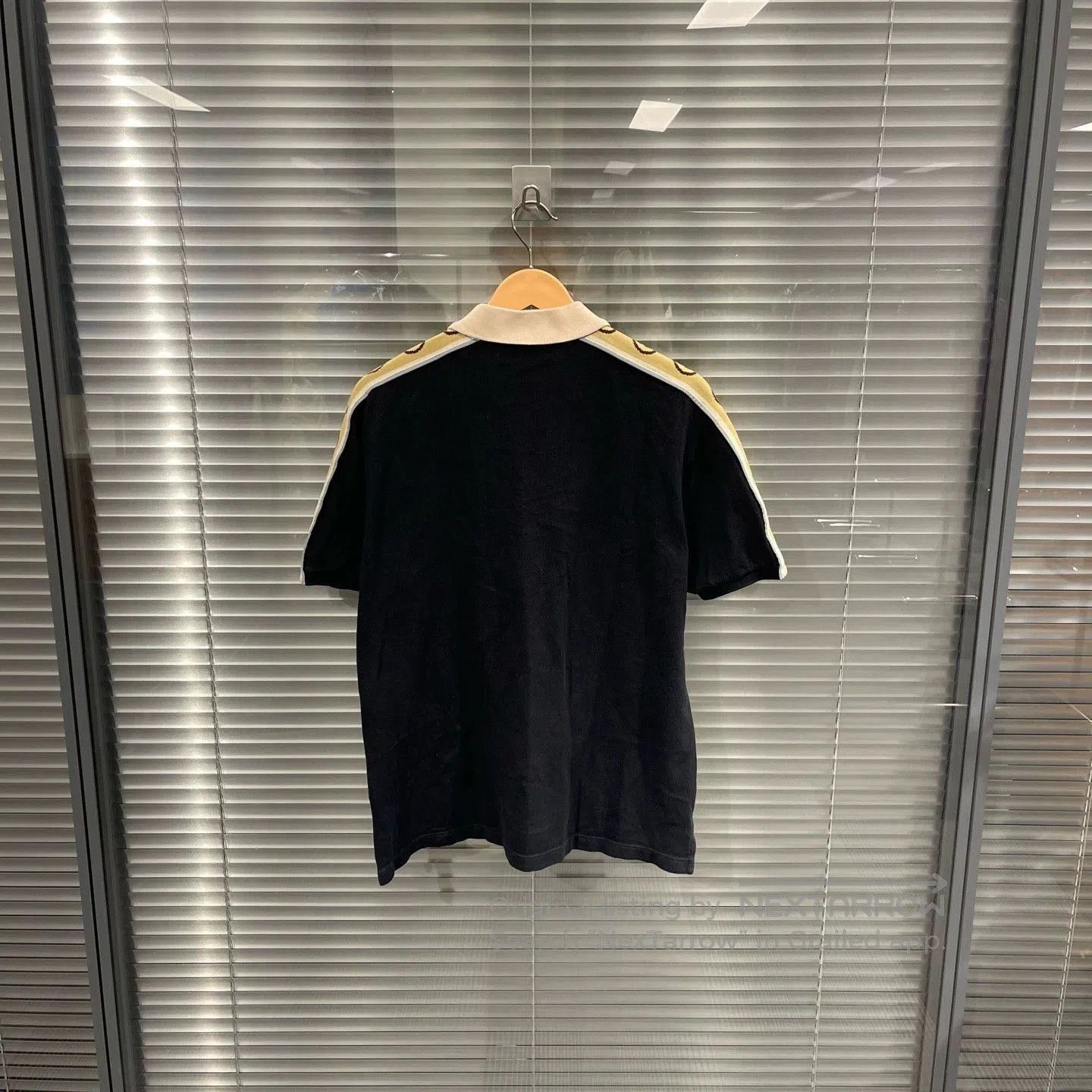 Gucci Black Polo Shirt with Contrast Stripe Sleeves. Size US M / EU 48-50 / 2 - 2 Thumbnail