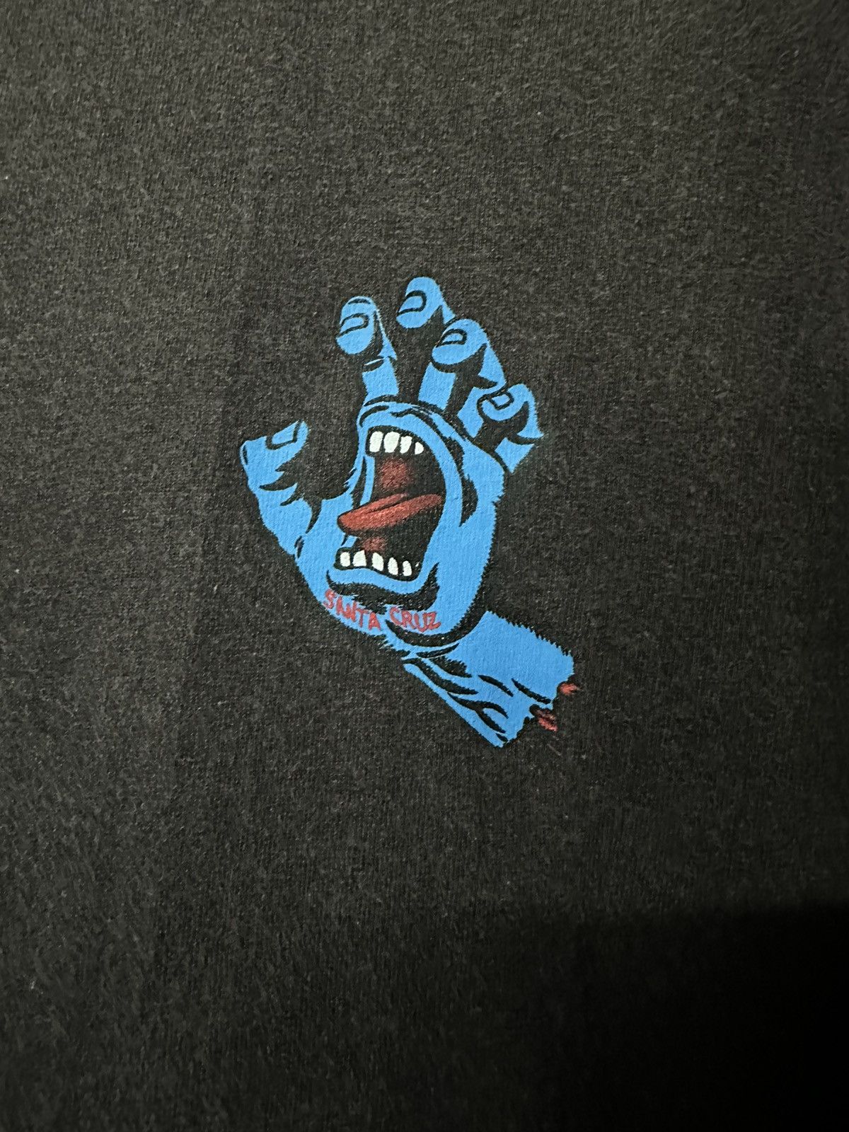 Santa Cruz Skateboards × Vintage Thrashed Vintage Santa Cruz Screaming Hand Sun Faded Tee Size US L / EU 52-54 / 3 - 8 Thumbnail