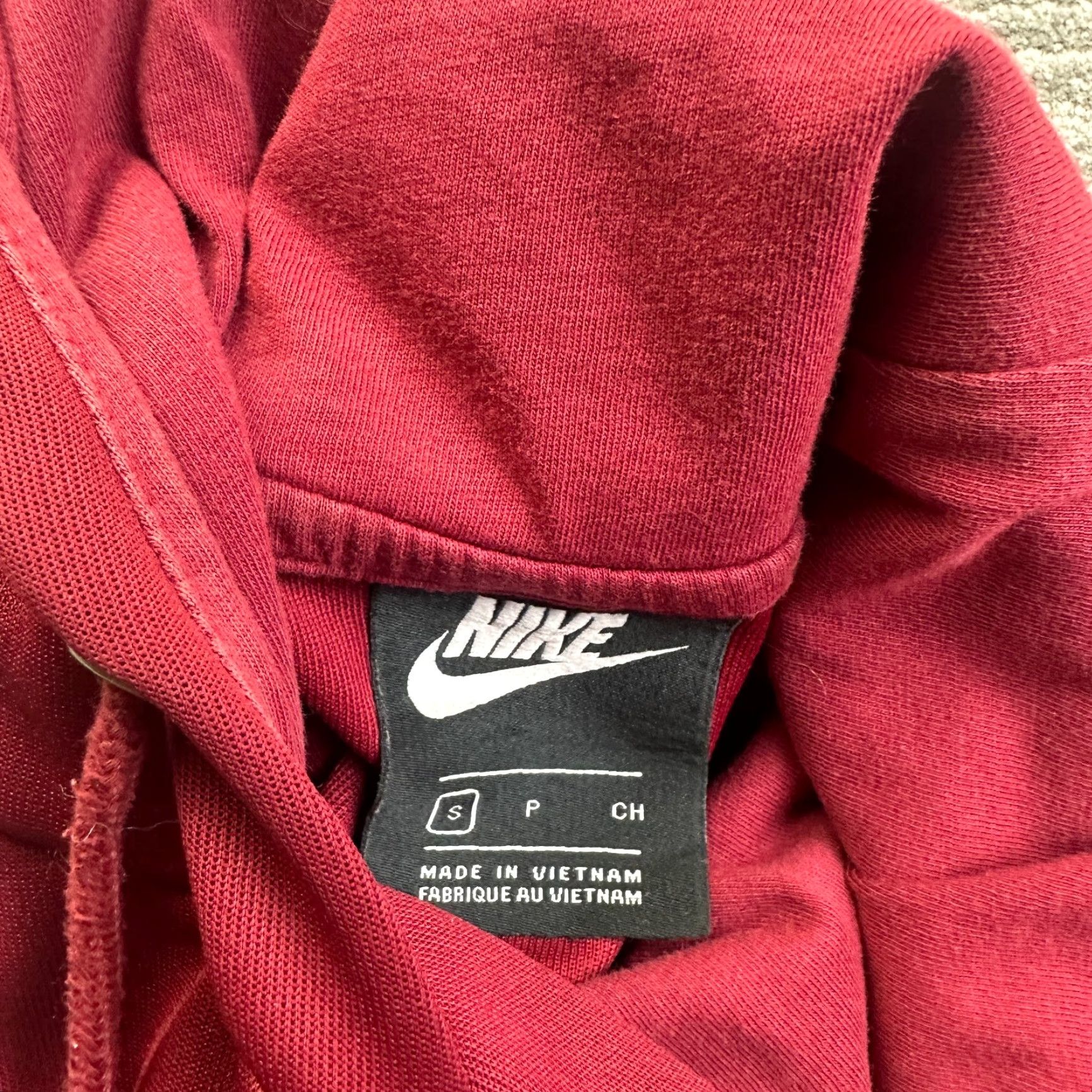 Nike Nike Hoodie Womens Small Red Center Swoosh Pullover Sweatshirt NSW Sportswear Crew Neck Long Sleeve Pockets ZIP Casual Regular Size S / US 4 / IT 40 - 6 Thumbnail